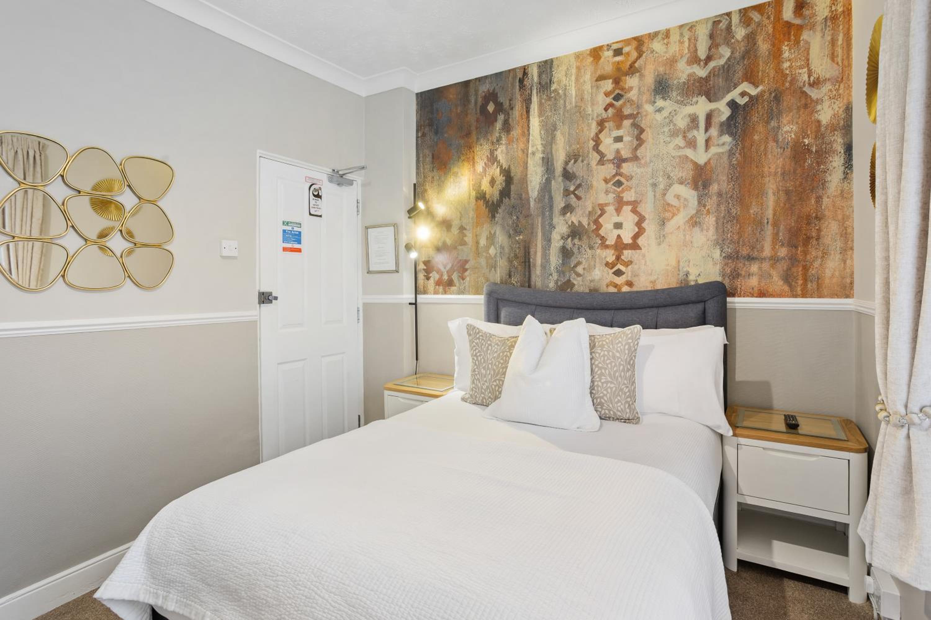 Small Double Room