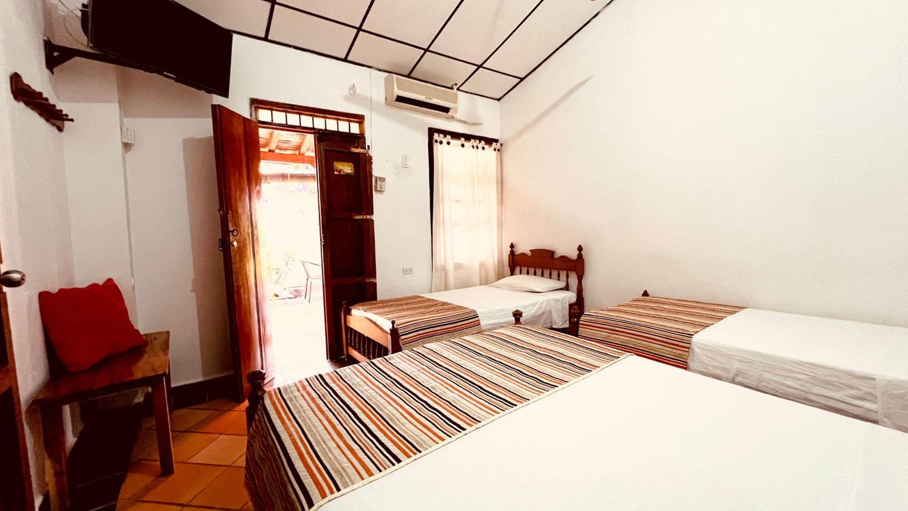 Standard Quadruple Room photo 3