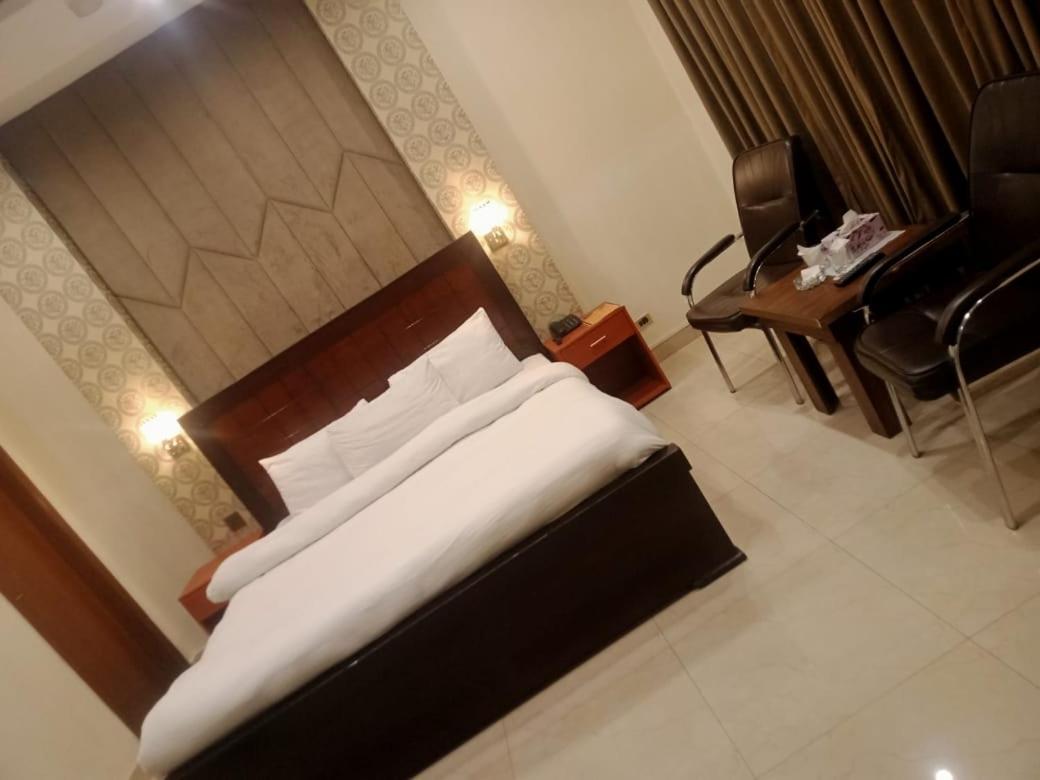 Deluxe Single Room photo 3