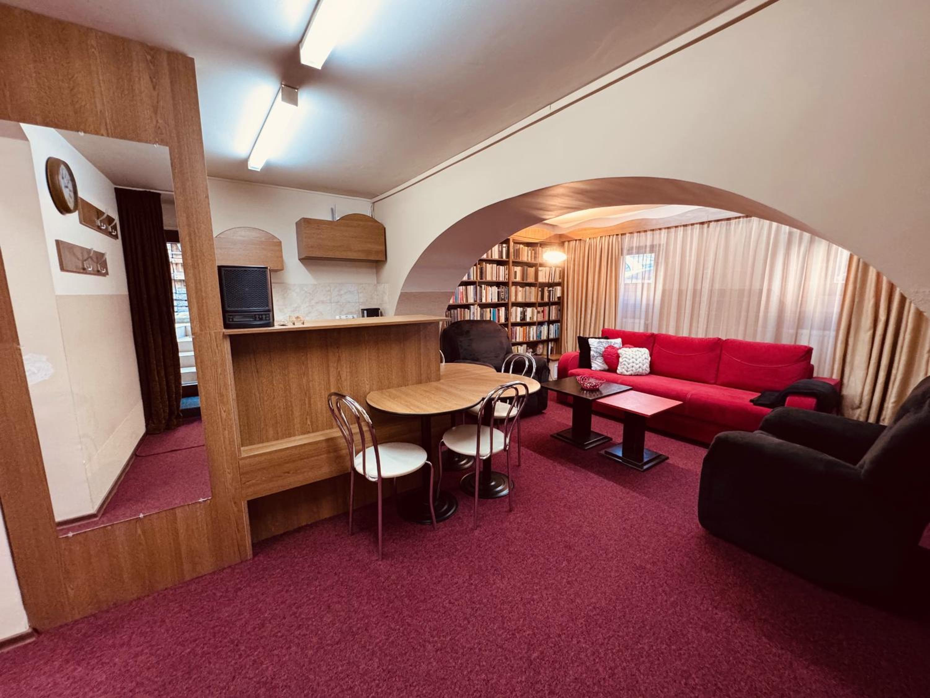 Apartment - Ground Floor photo 2
