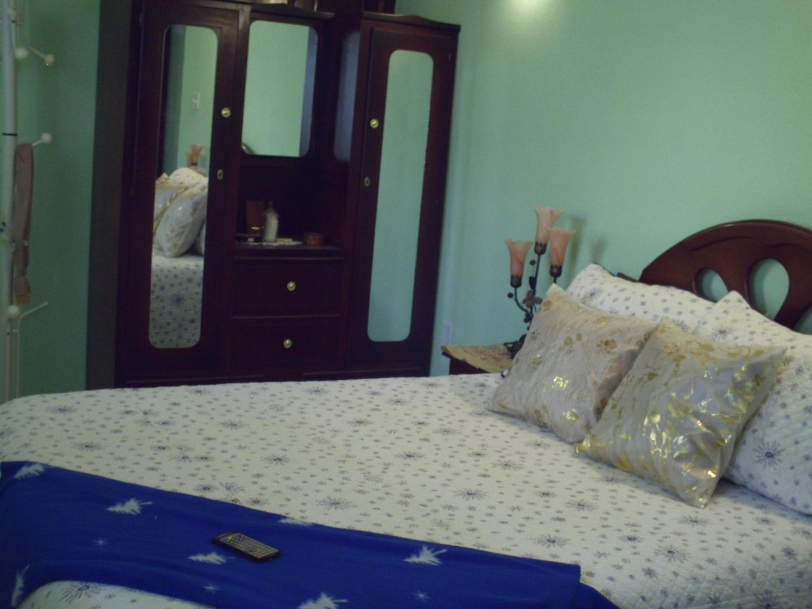 One-Bedroom Apartment with Terrace photo 3