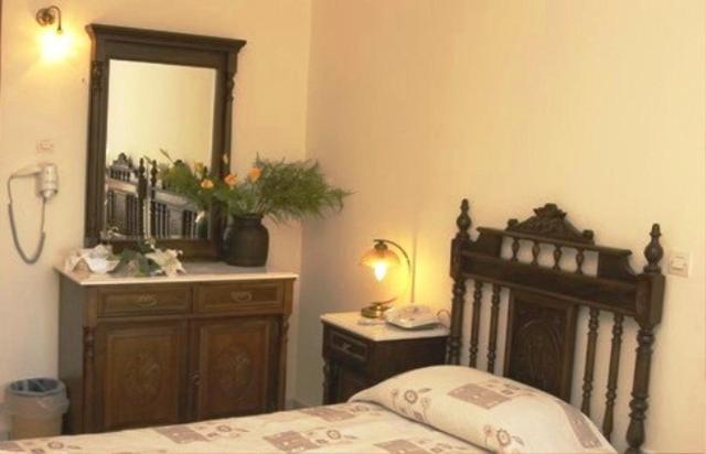 Double or Twin Room photo 3