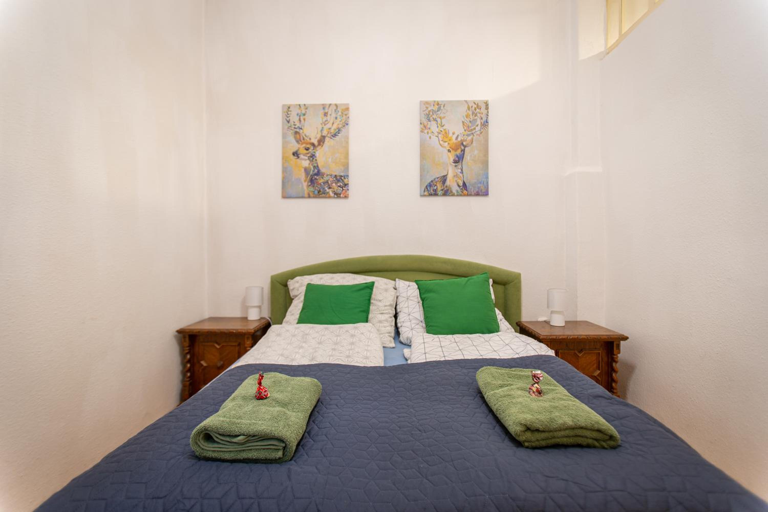 Two-Bedroom Apartment - Photo 3
