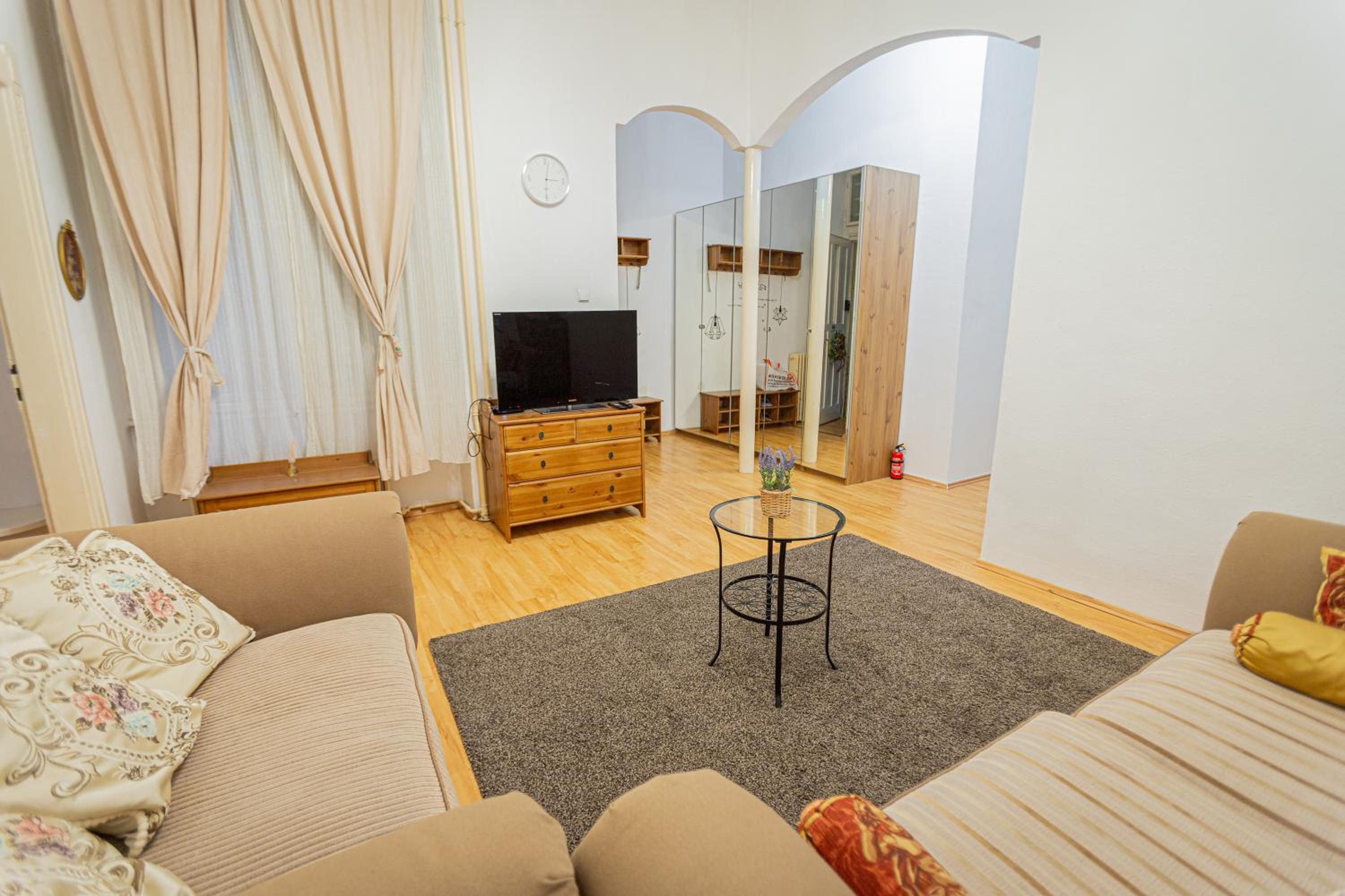 Two-Bedroom Apartment - Photo 23