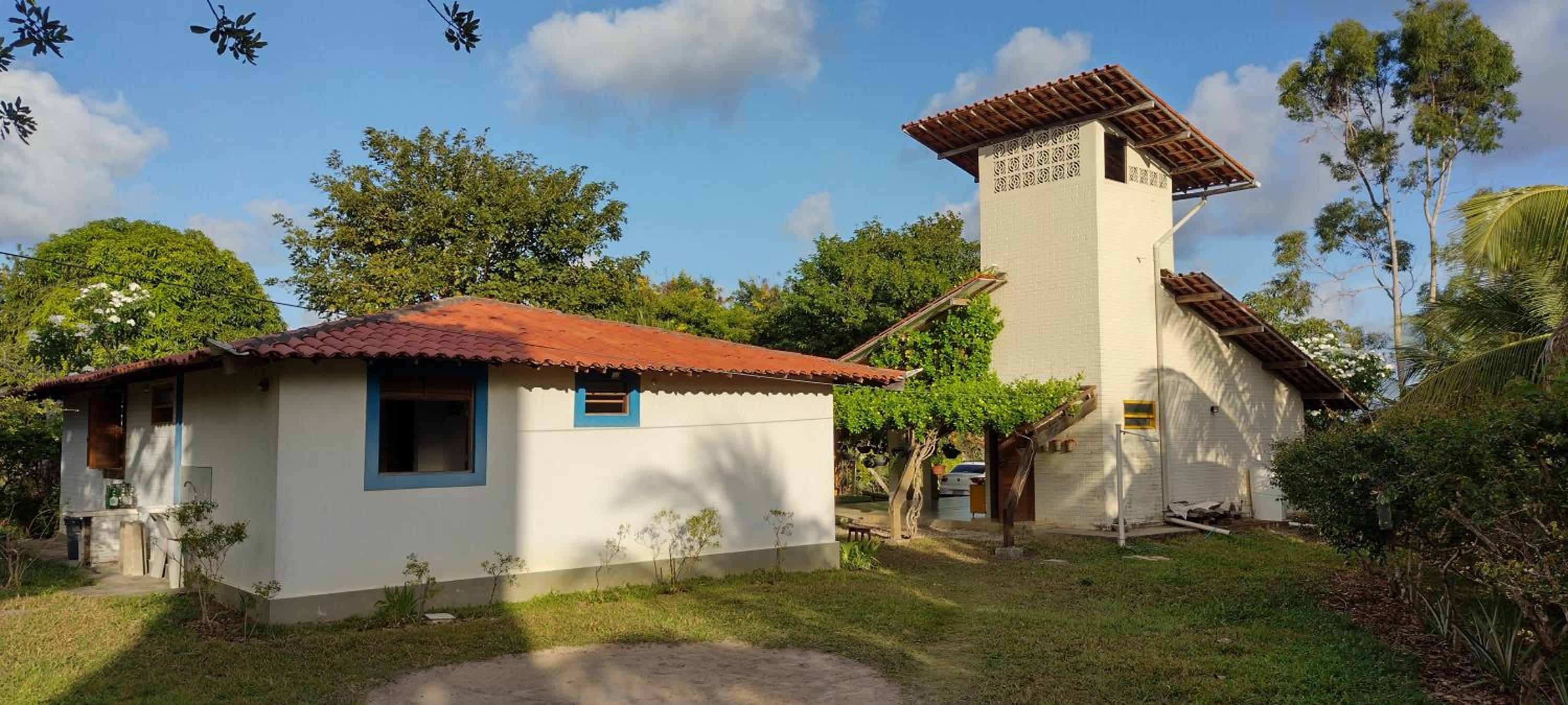 Three-Bedroom House photo 2