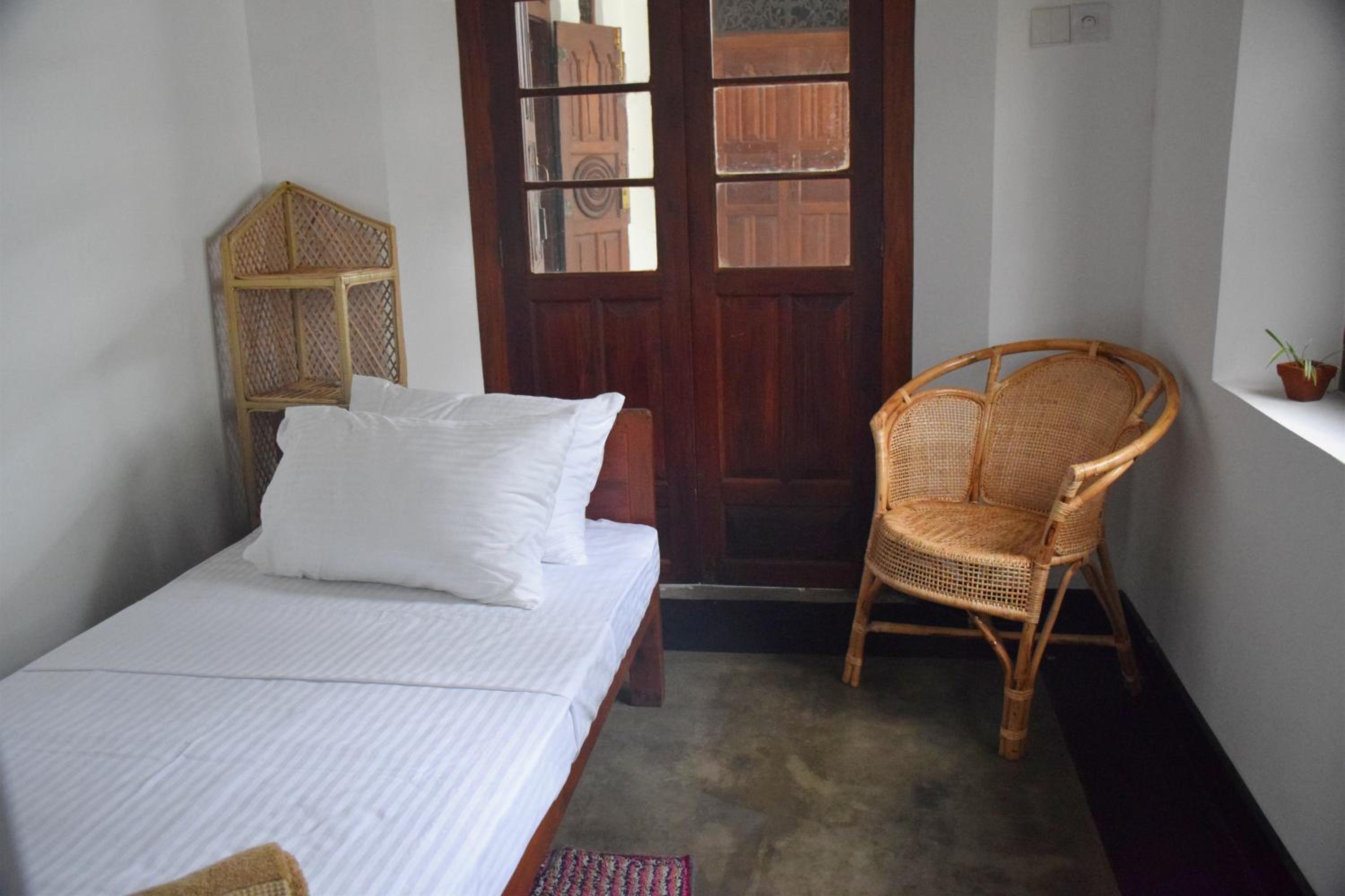 Single Room photo 3