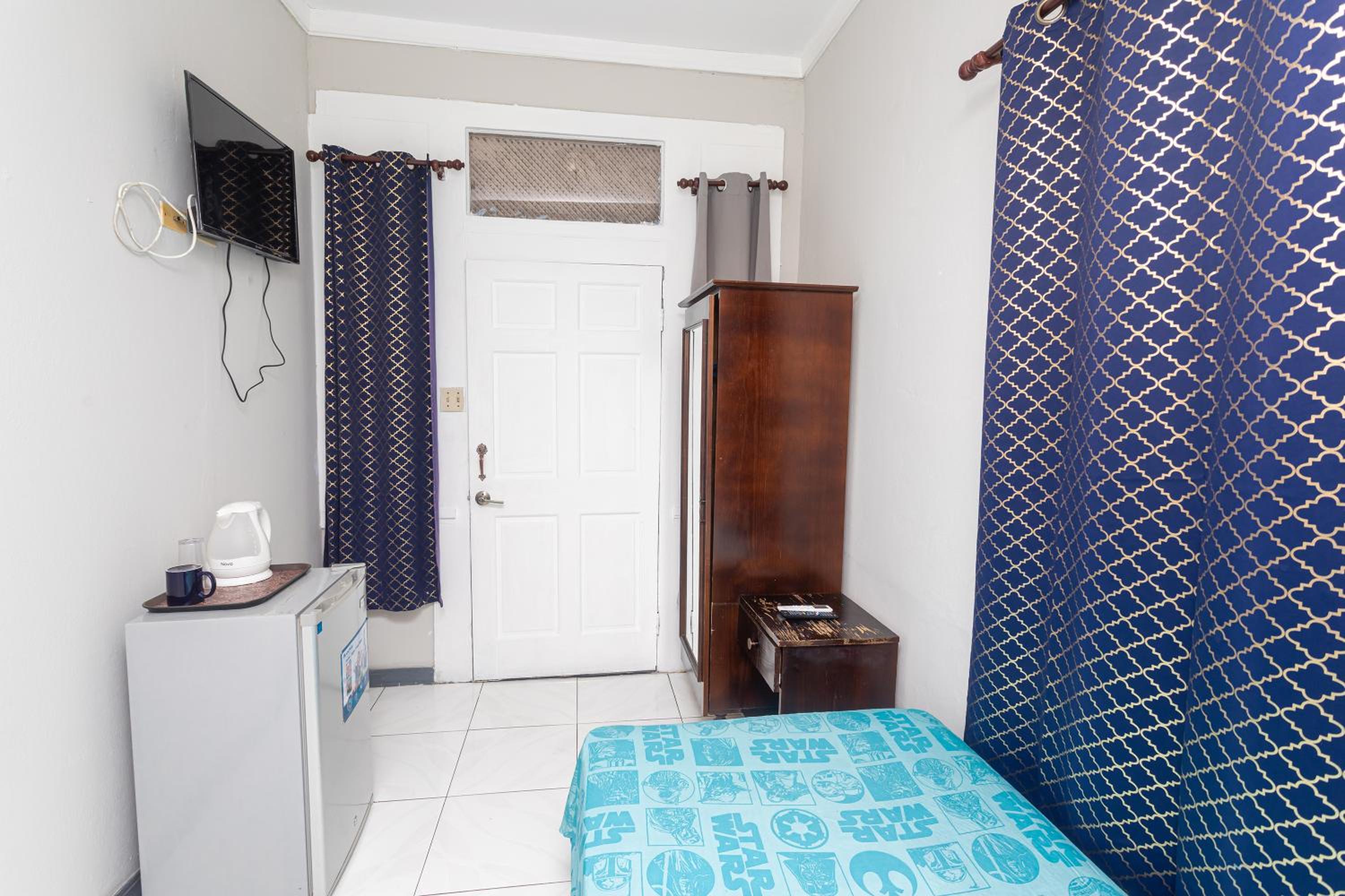 Economy Single Room photo 2