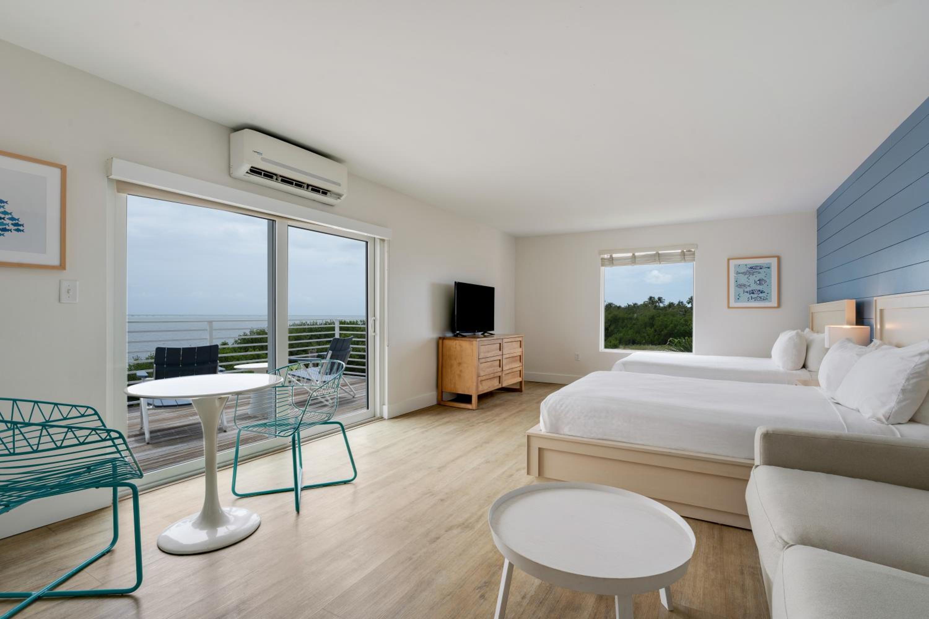 Studio with Ocean View - Photo 4