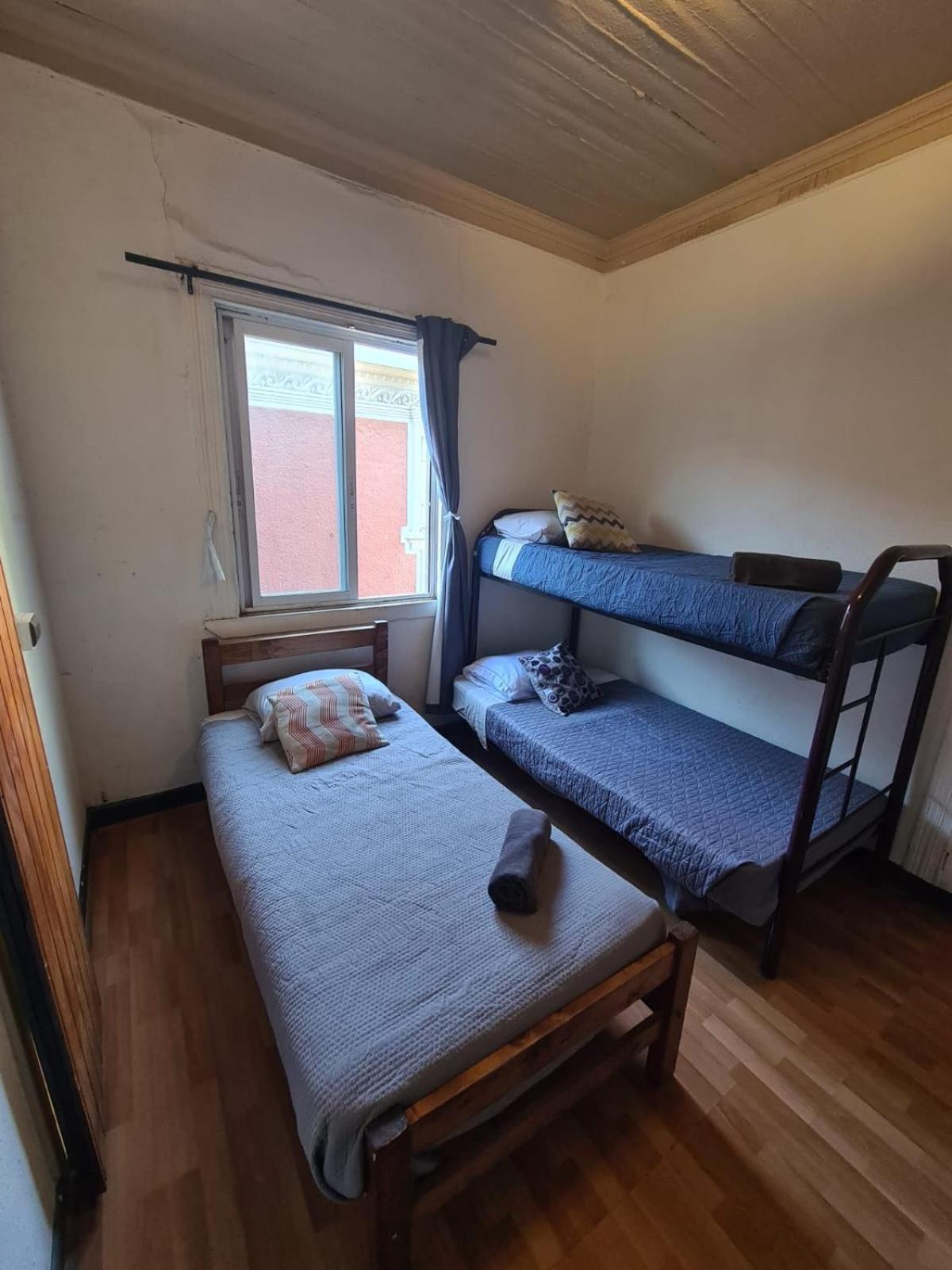 Triple Room With Private Bathroom photo 1