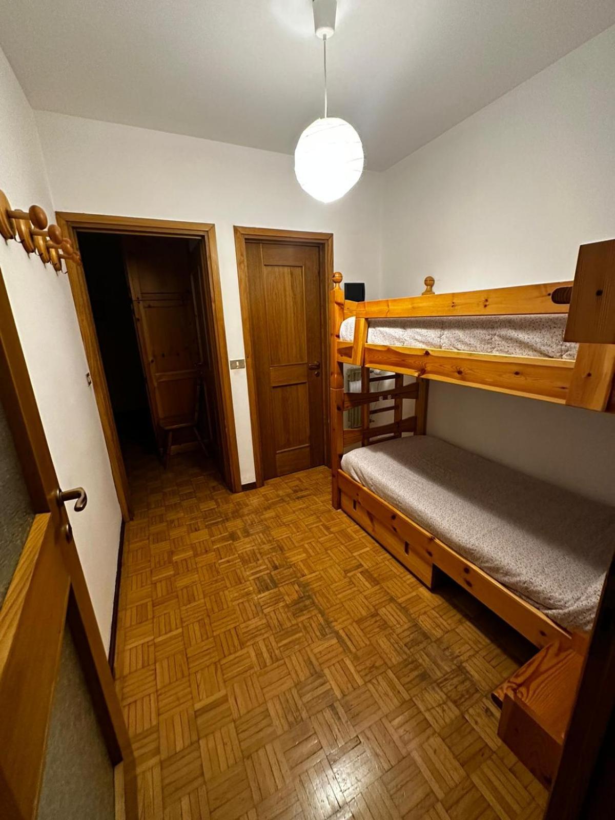 Two-Bedroom Apartment photo 2