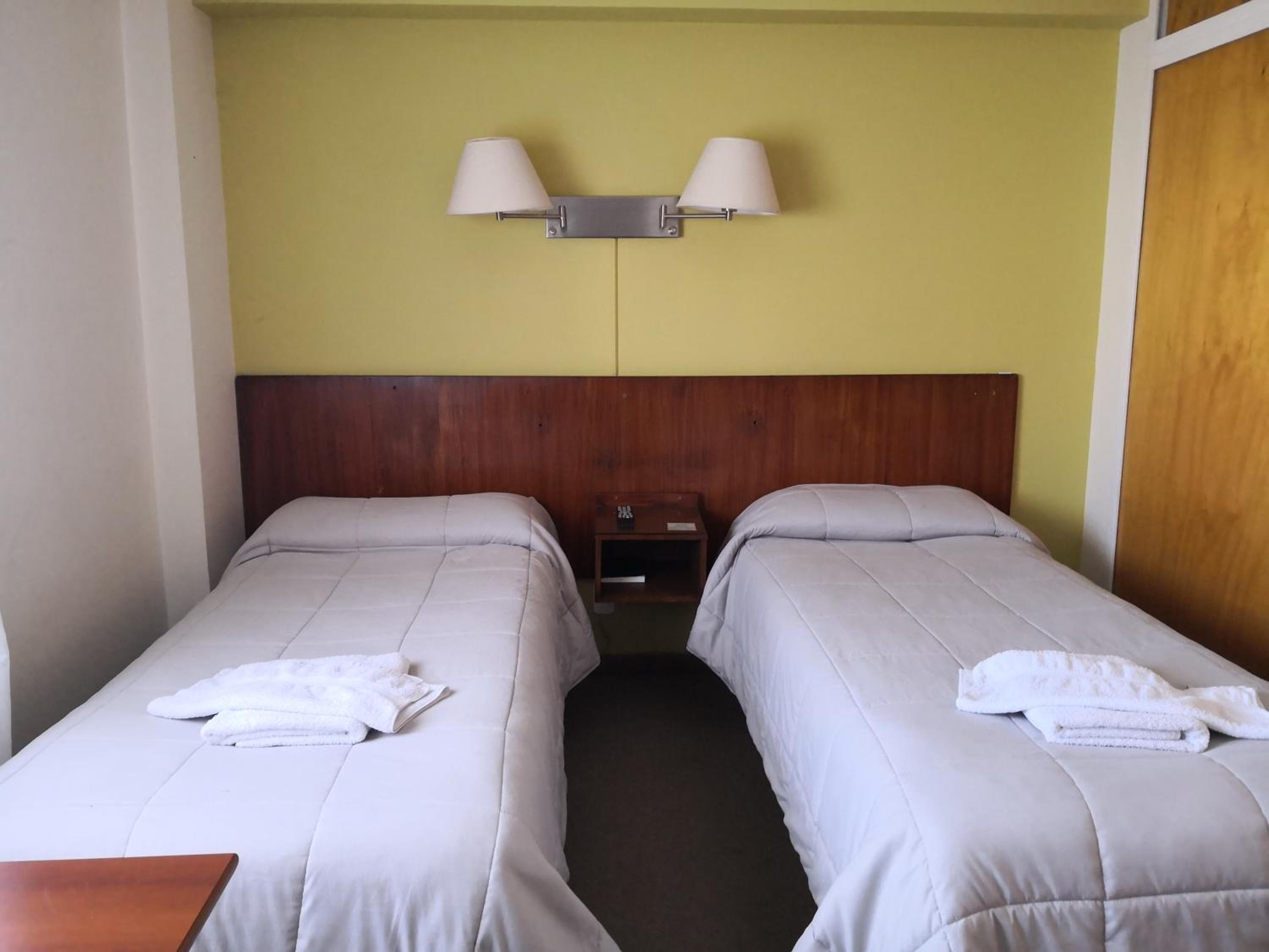Standard Double Room photo 3