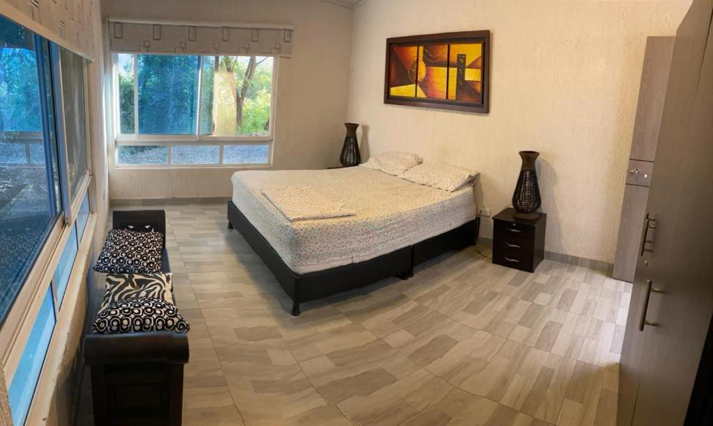 Four-Bedroom House photo 1