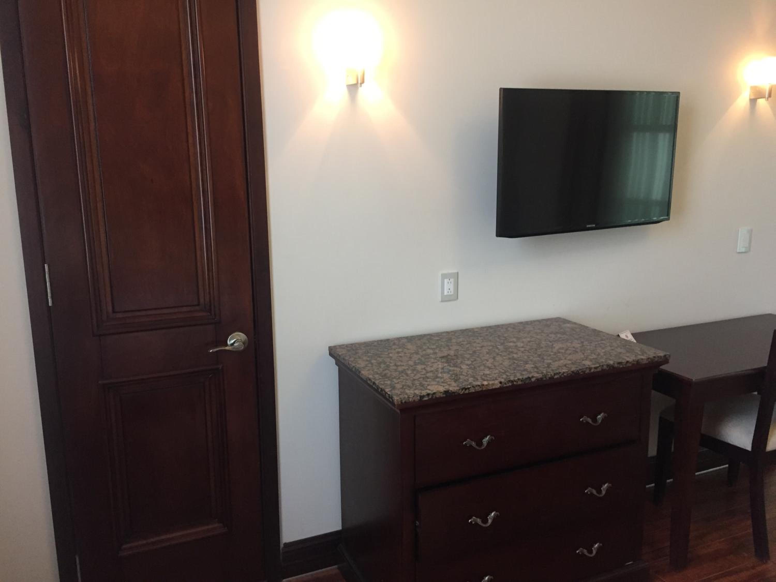 Junior Suite - Photo 1