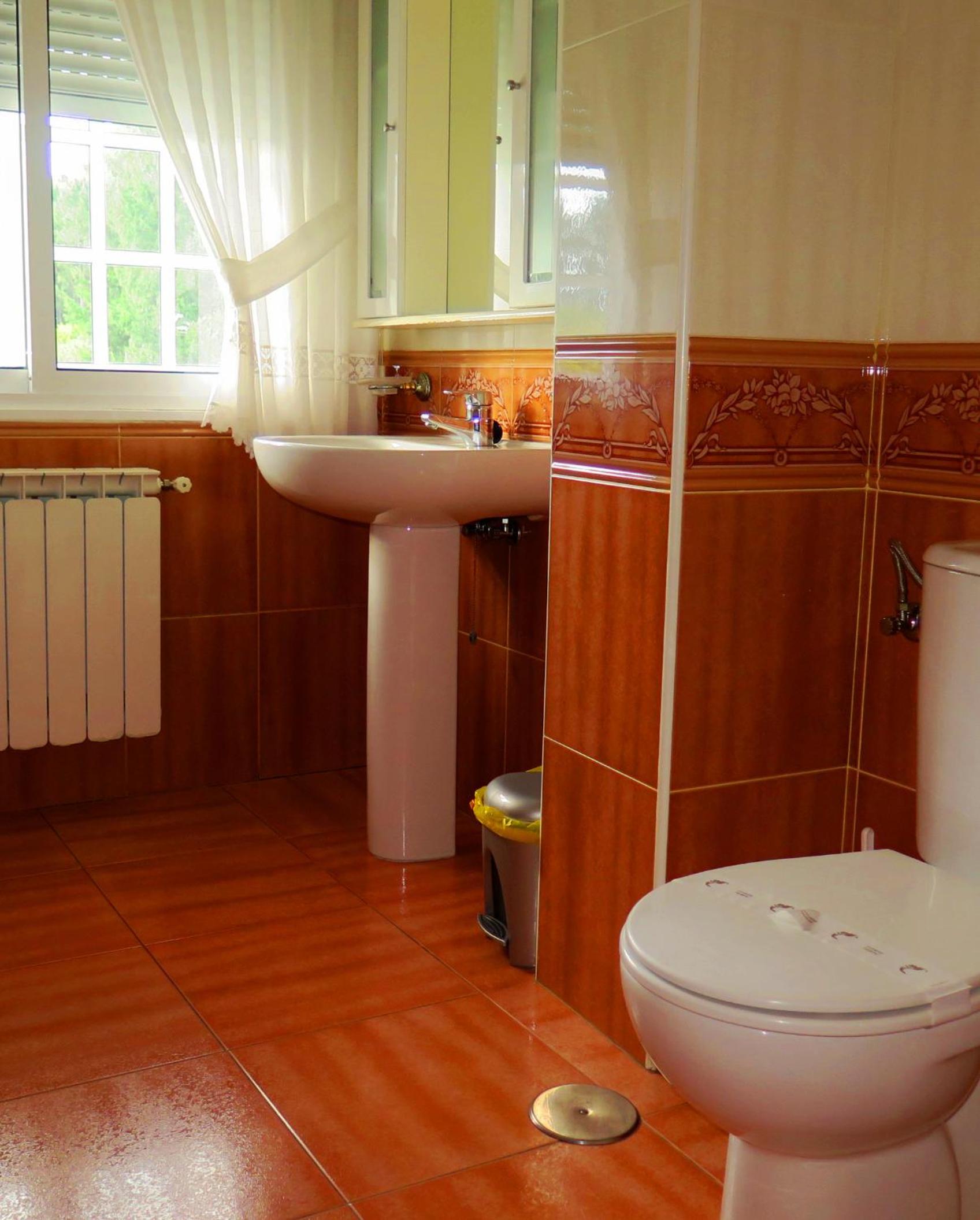 Double or Twin Room - Photo 4