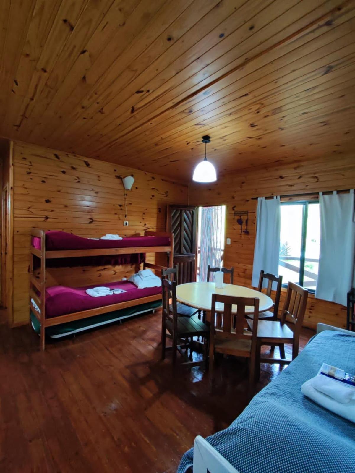 Bungalow photo 2