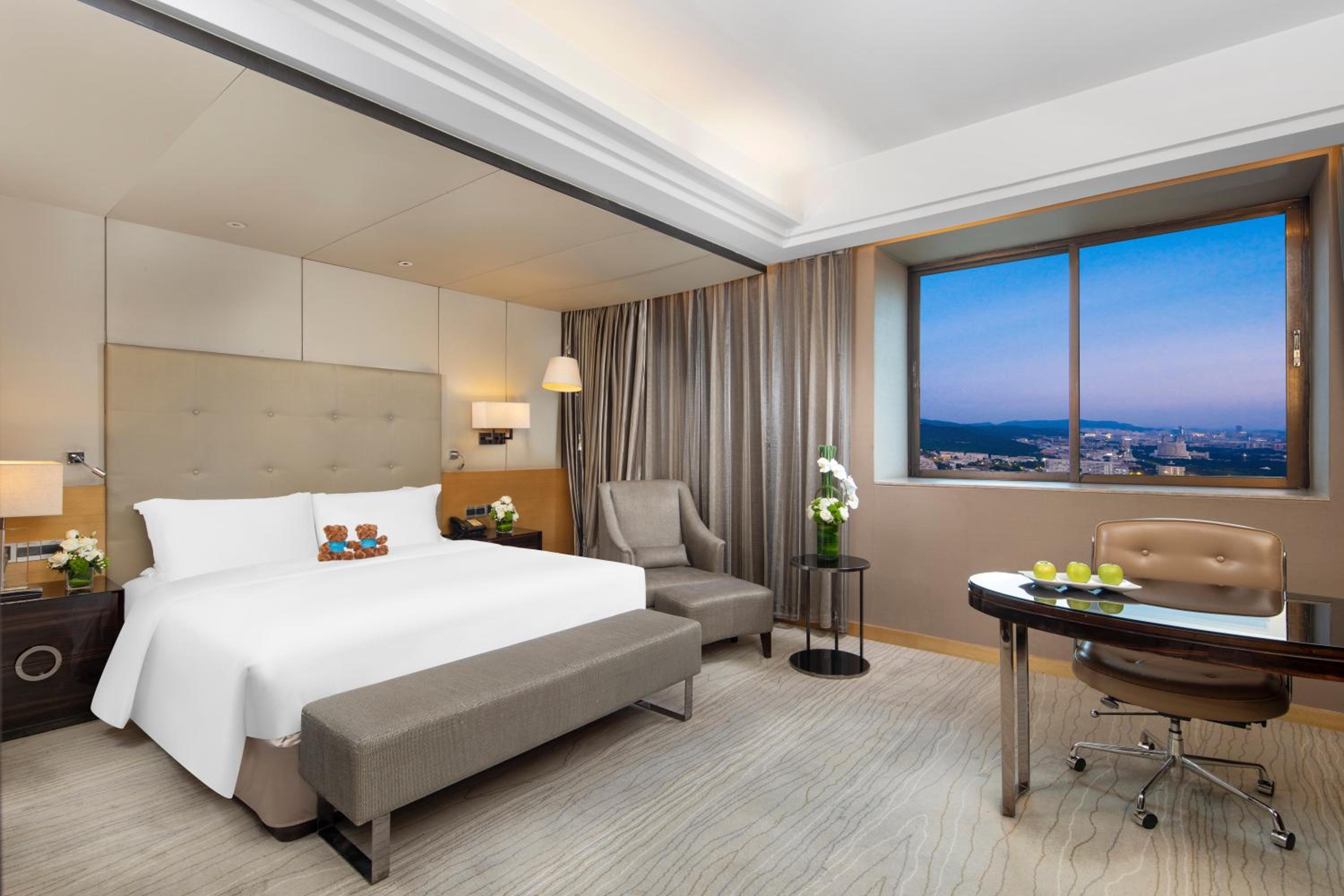 Superior Room King - Photo 2