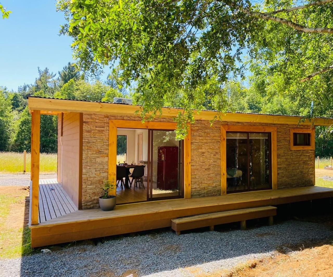 Two-Bedroom House photo 3