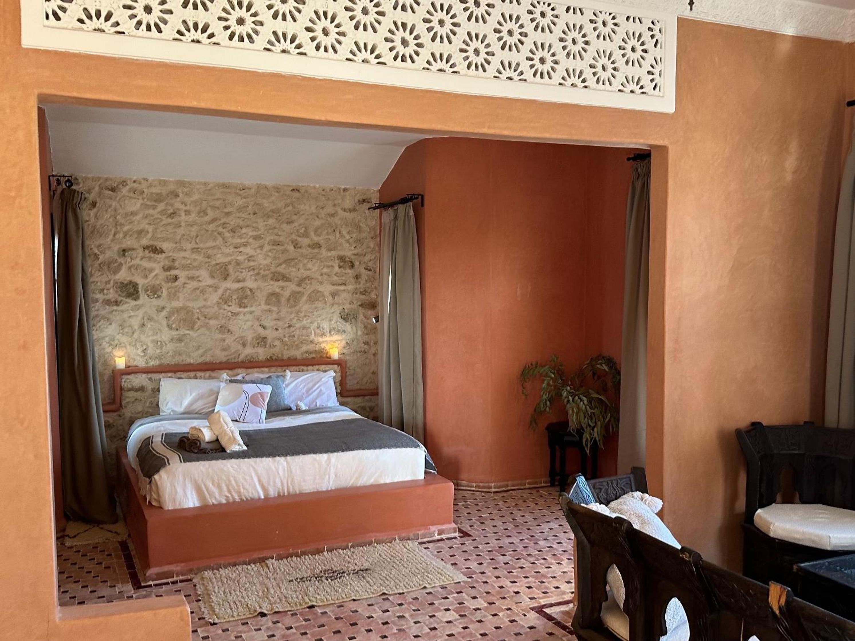 Deluxe Double Room photo 3