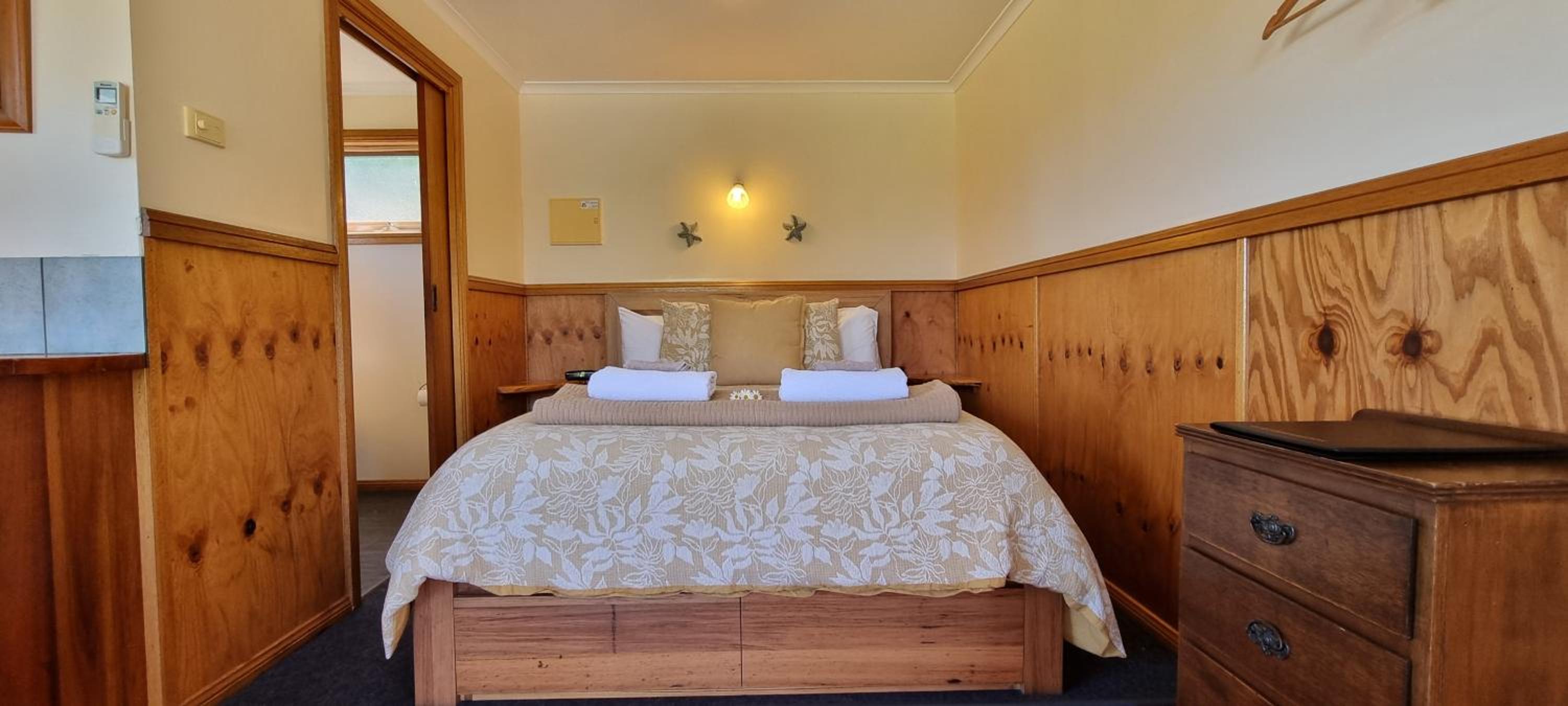 One-Bedroom Cottage photo 3