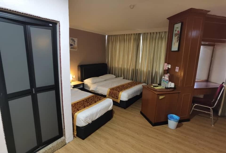 Deluxe Suite - Photo 1