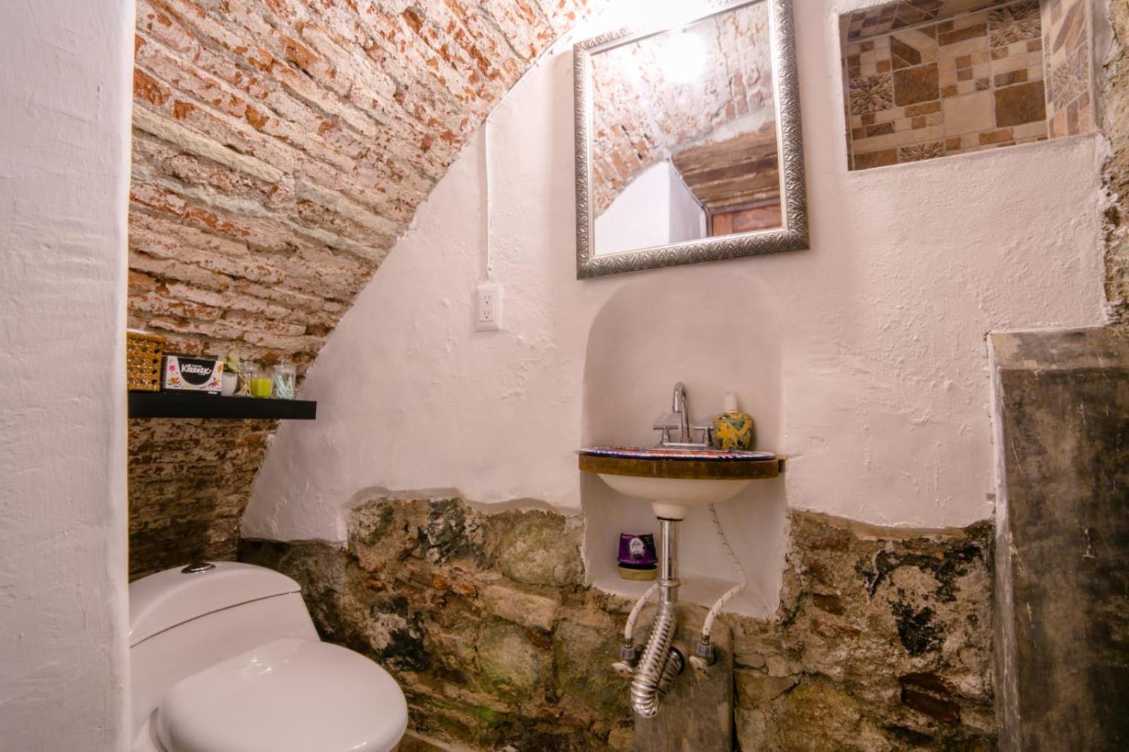 Double Room with Private Bathroom photo 3