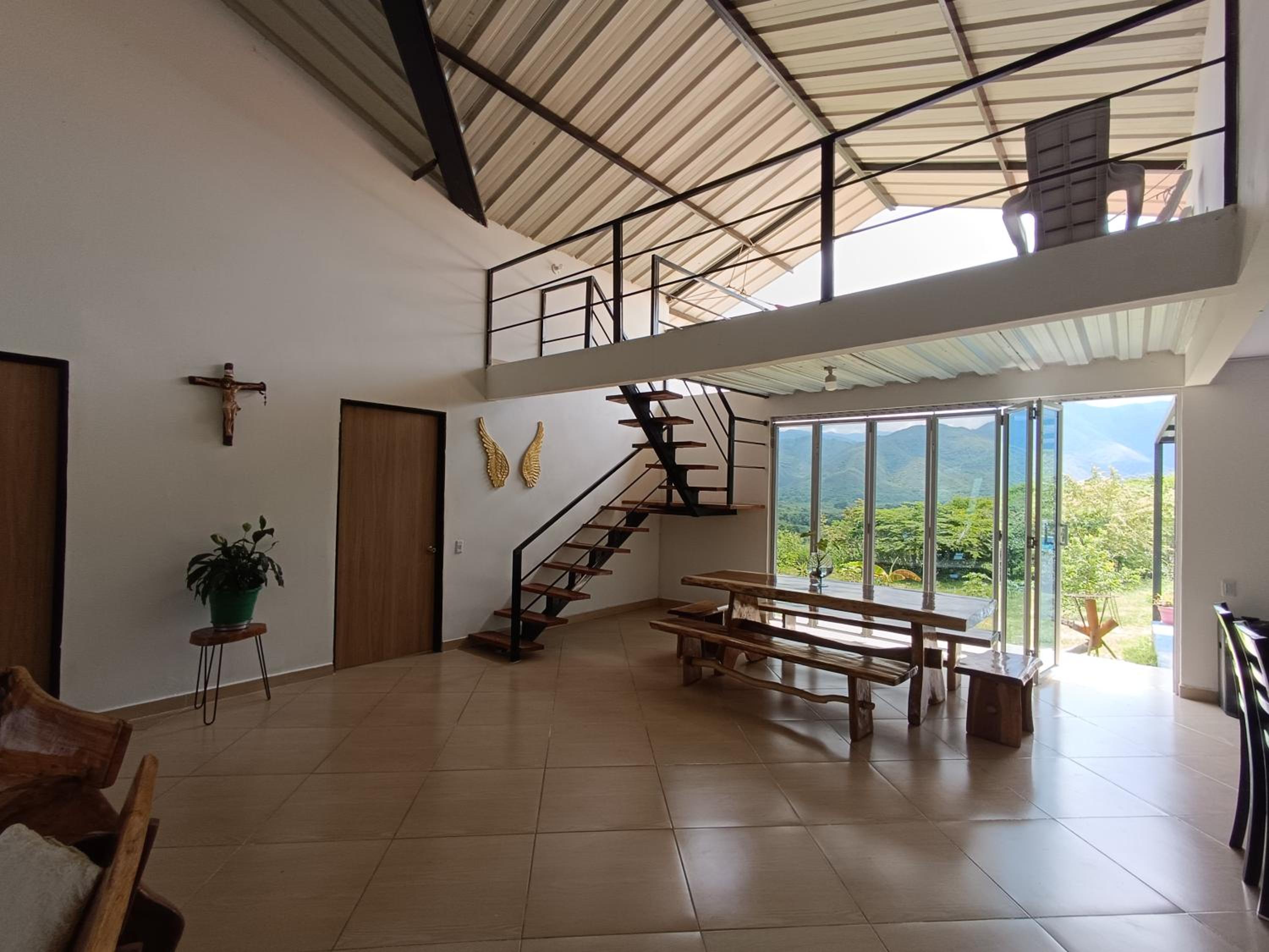 Three-Bedroom House photo 2
