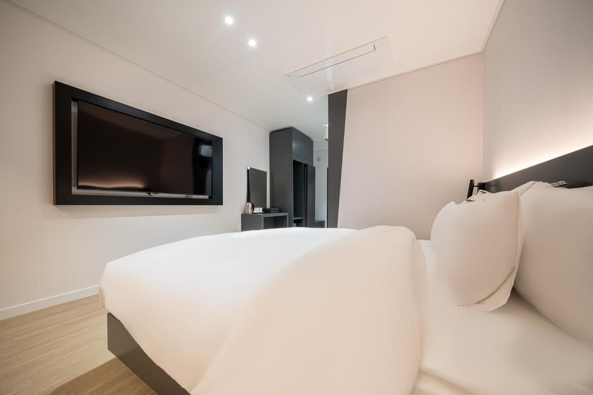 Deluxe Double Room - Photo 4
