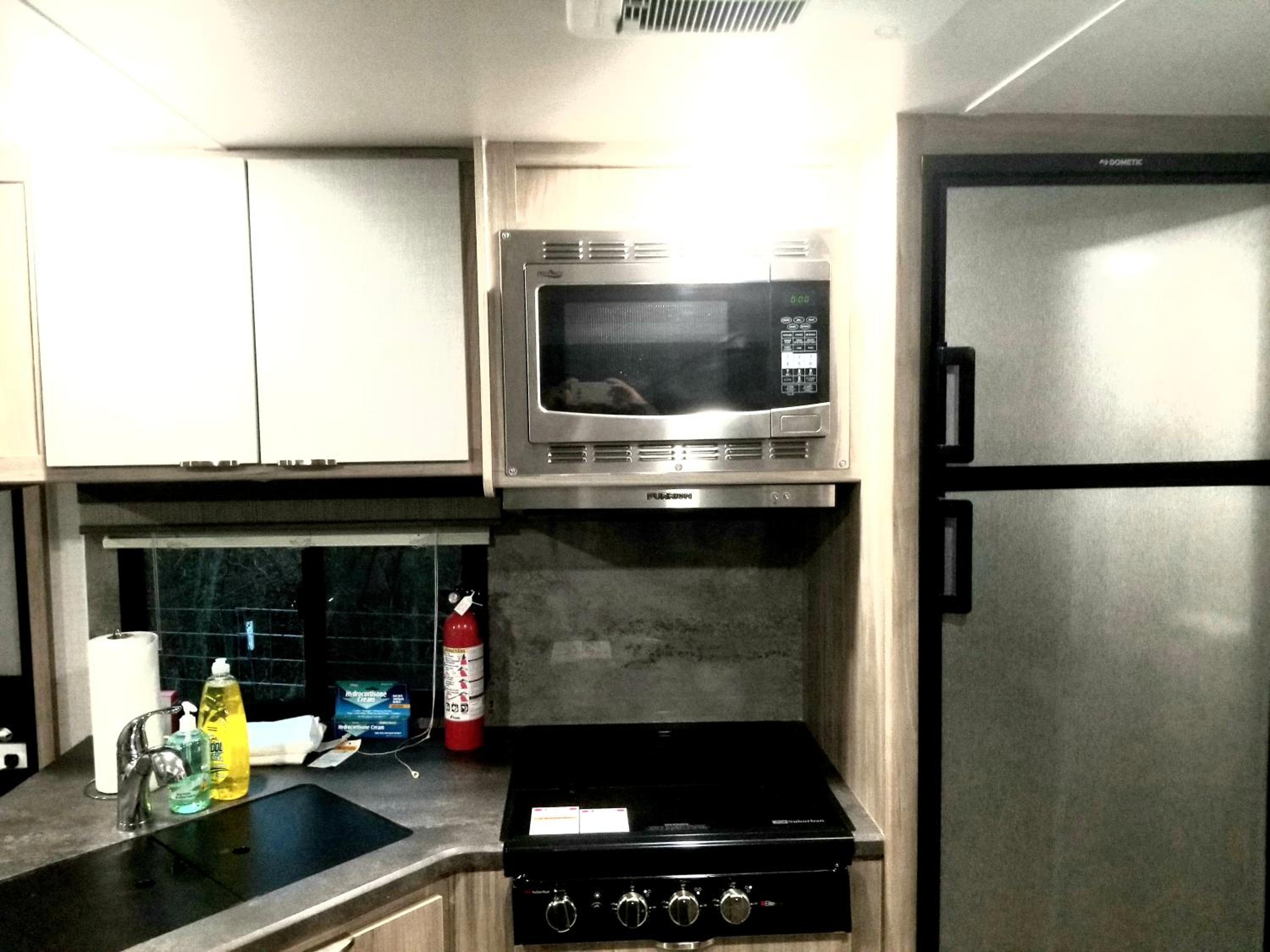 Mobile Home photo 2