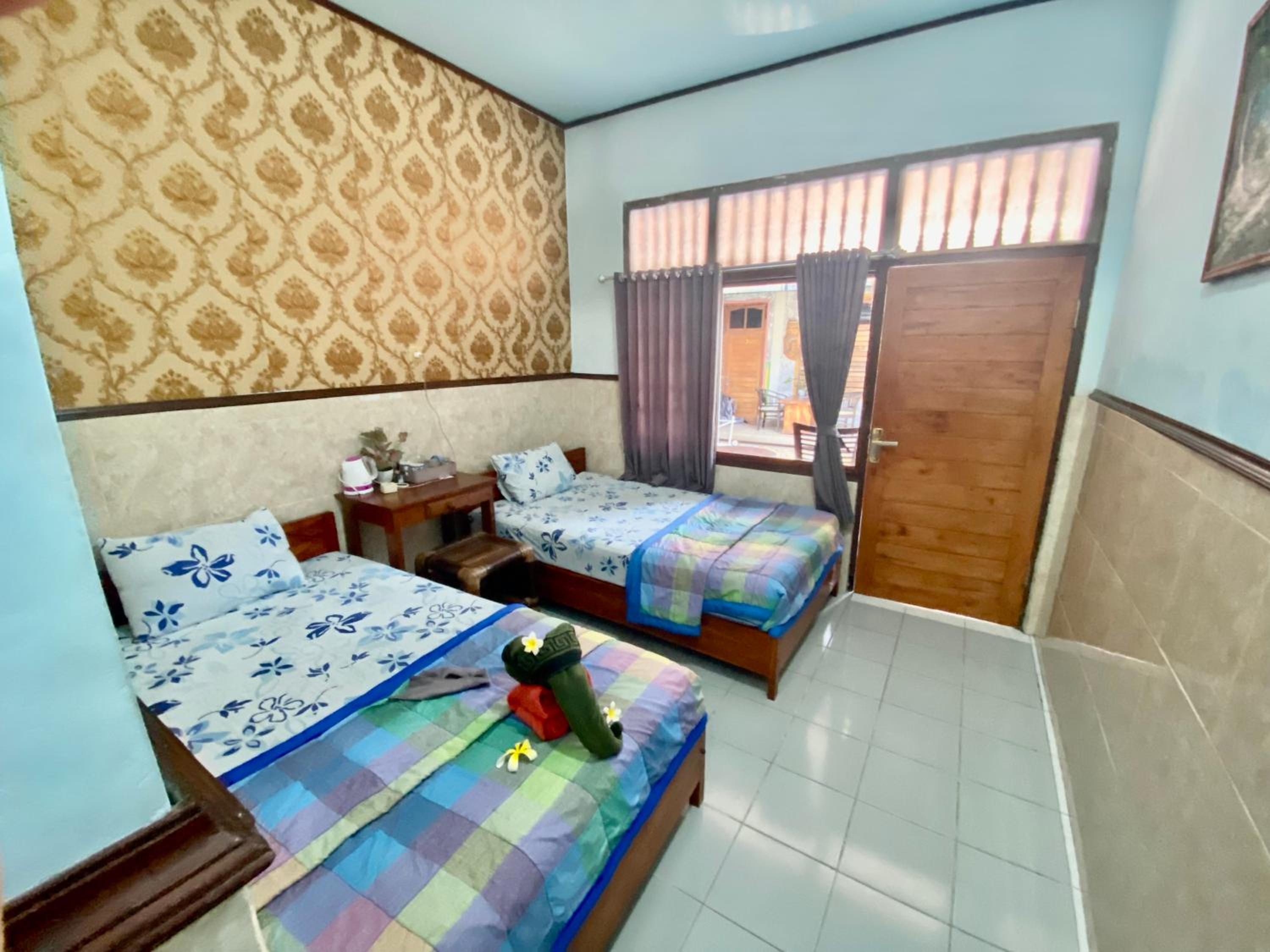 Budget Twin Room photo 2