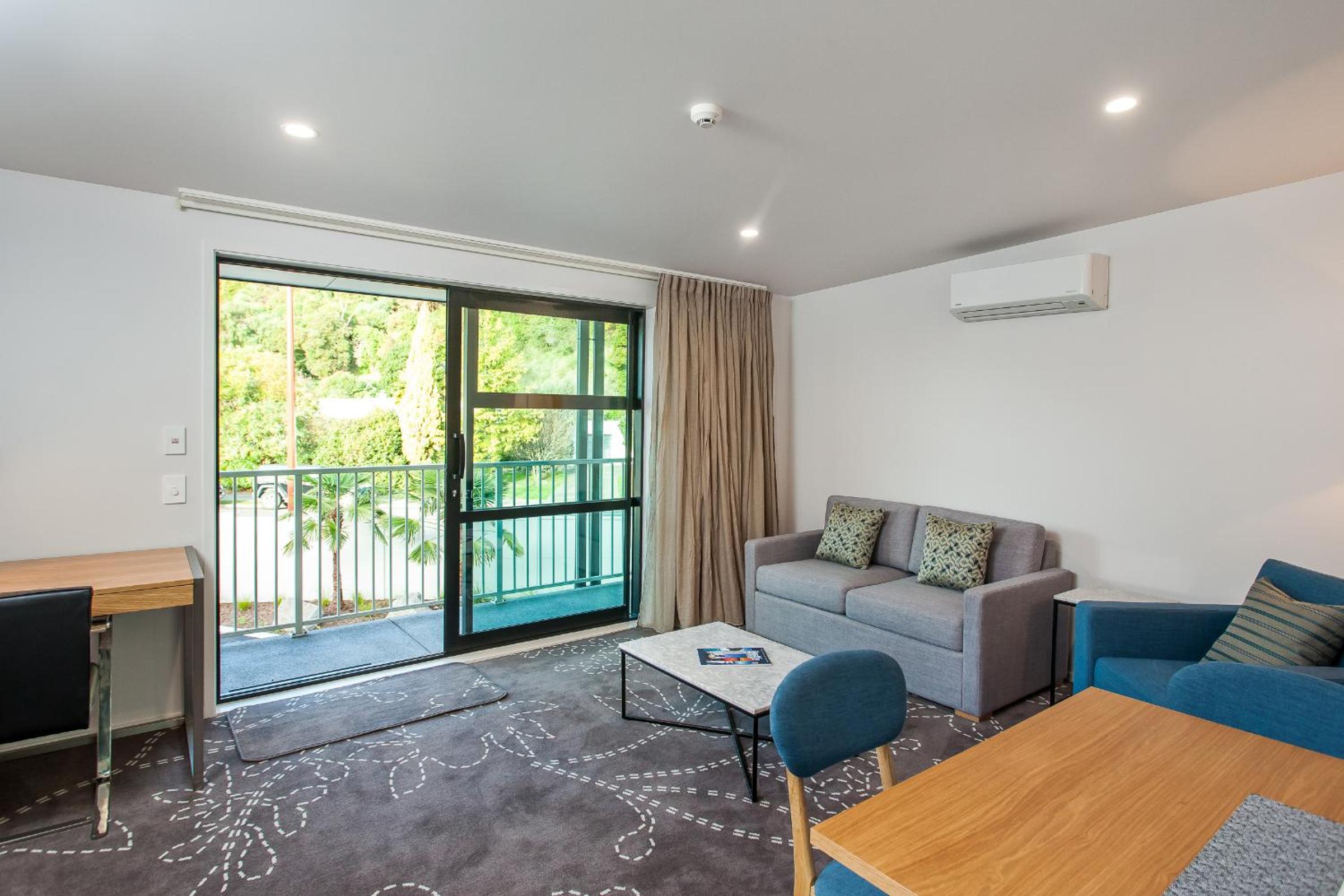 One-Bedroom Suite