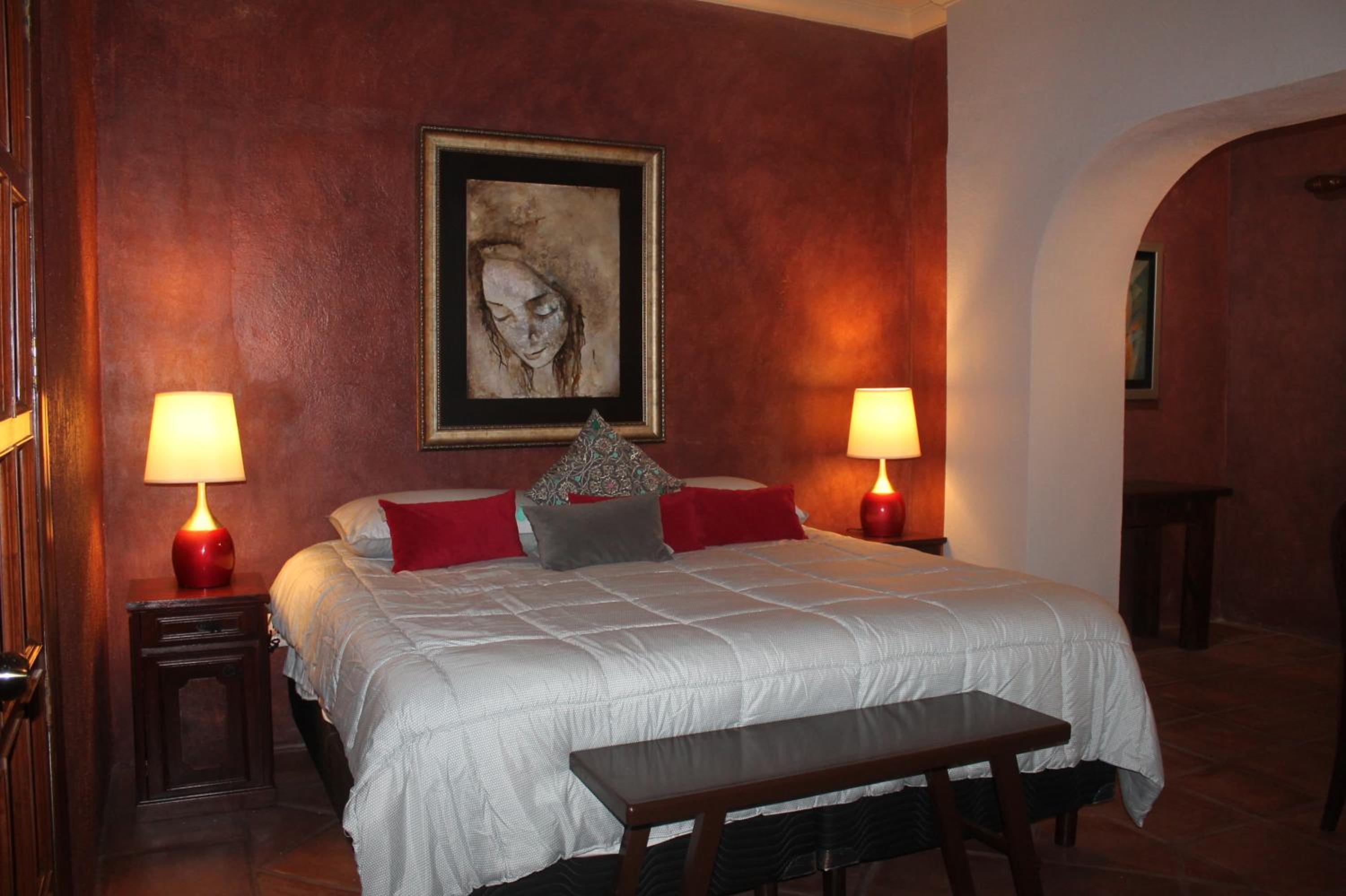 Superior King Suite - Photo 1