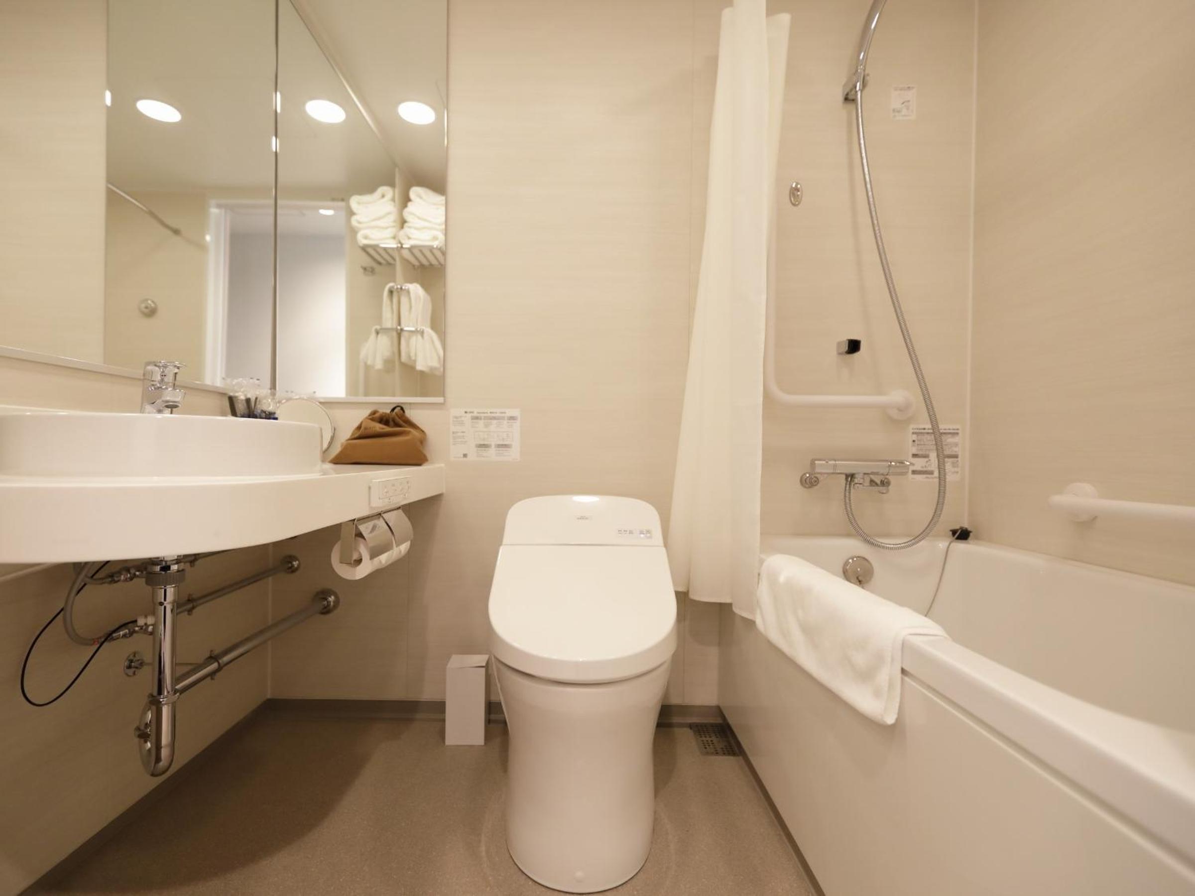 Superior Triple Room photo 2