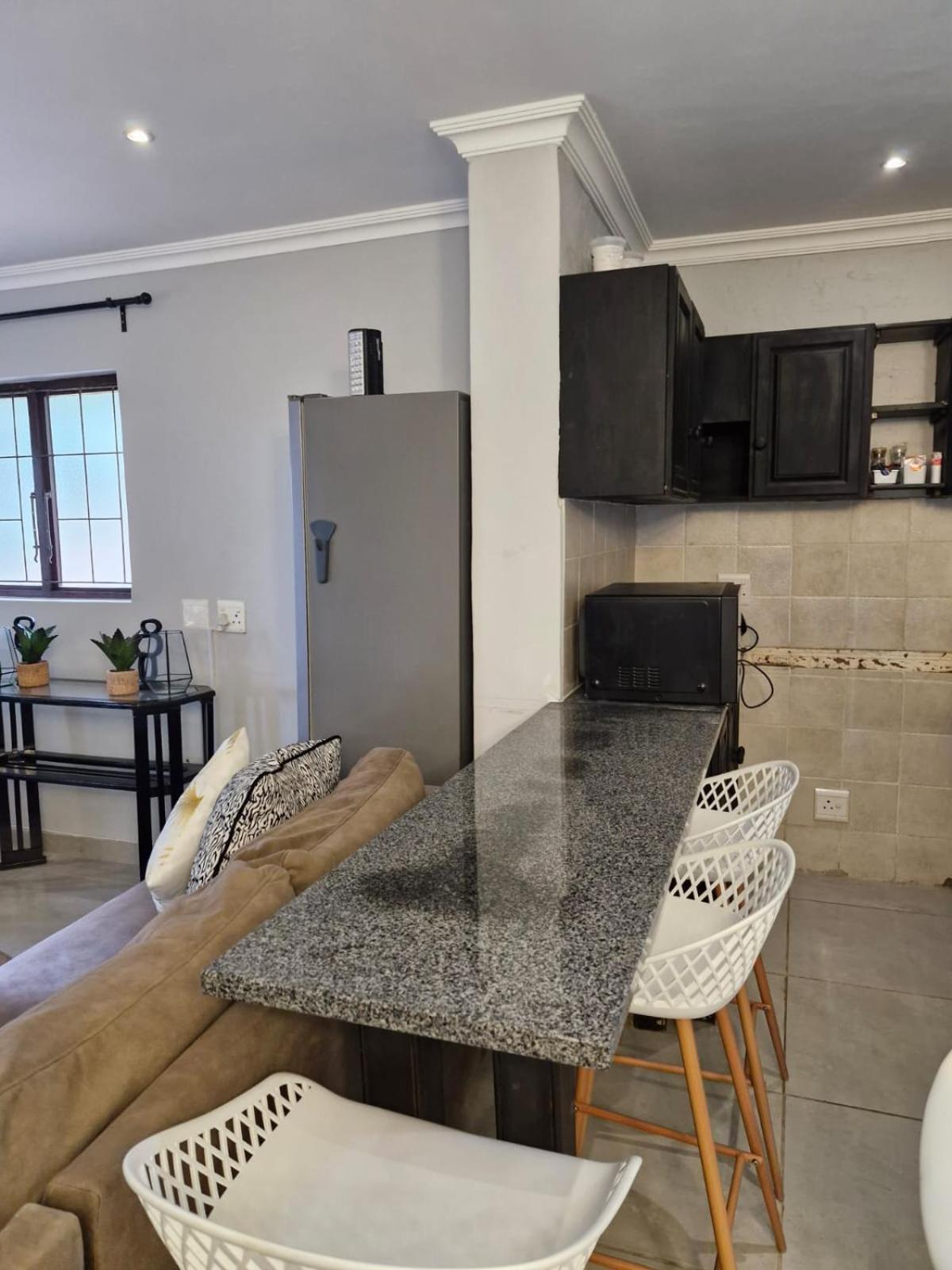 Apartment - Ground Floor - Photo 8