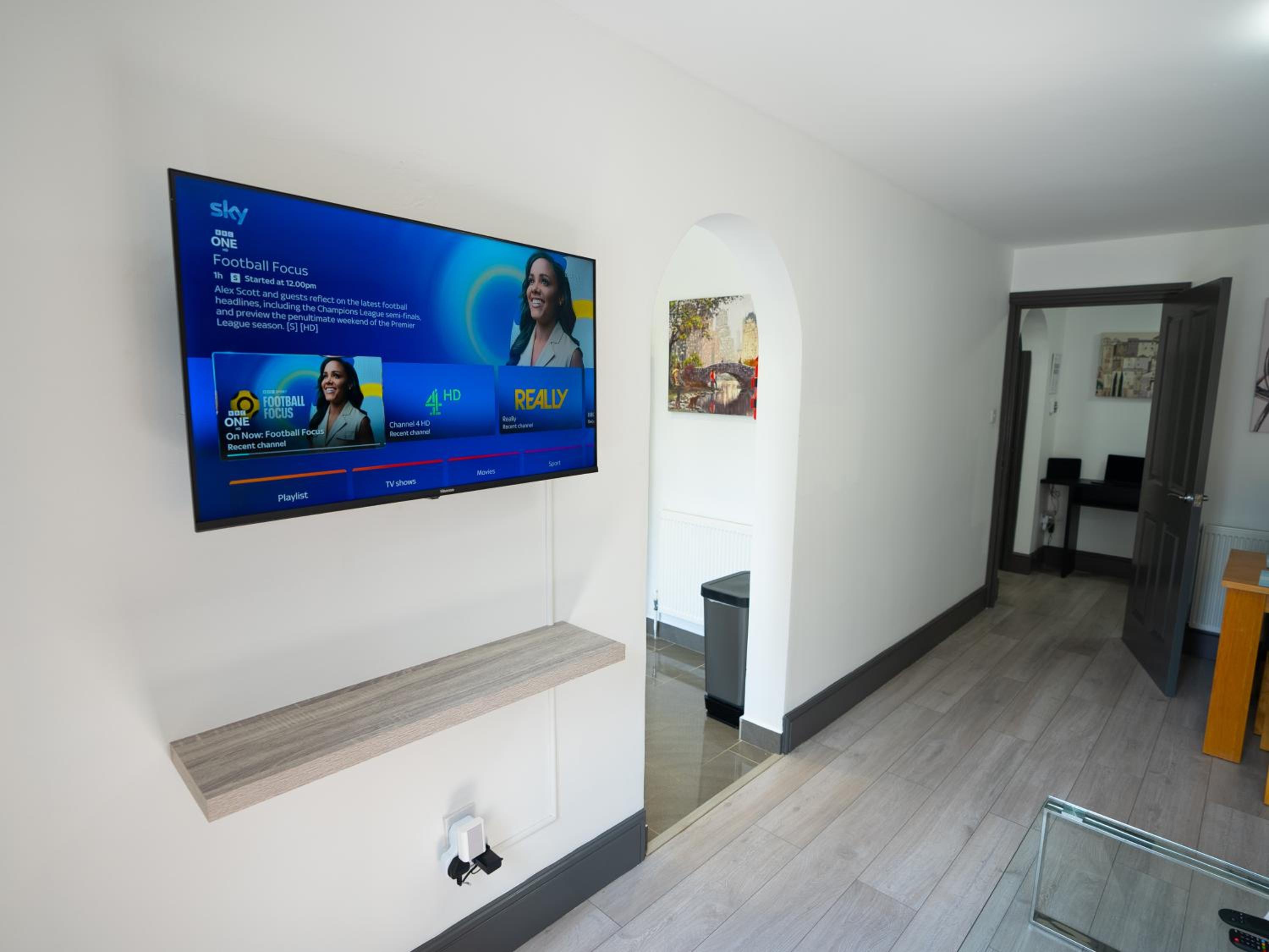 Single Room photo 3