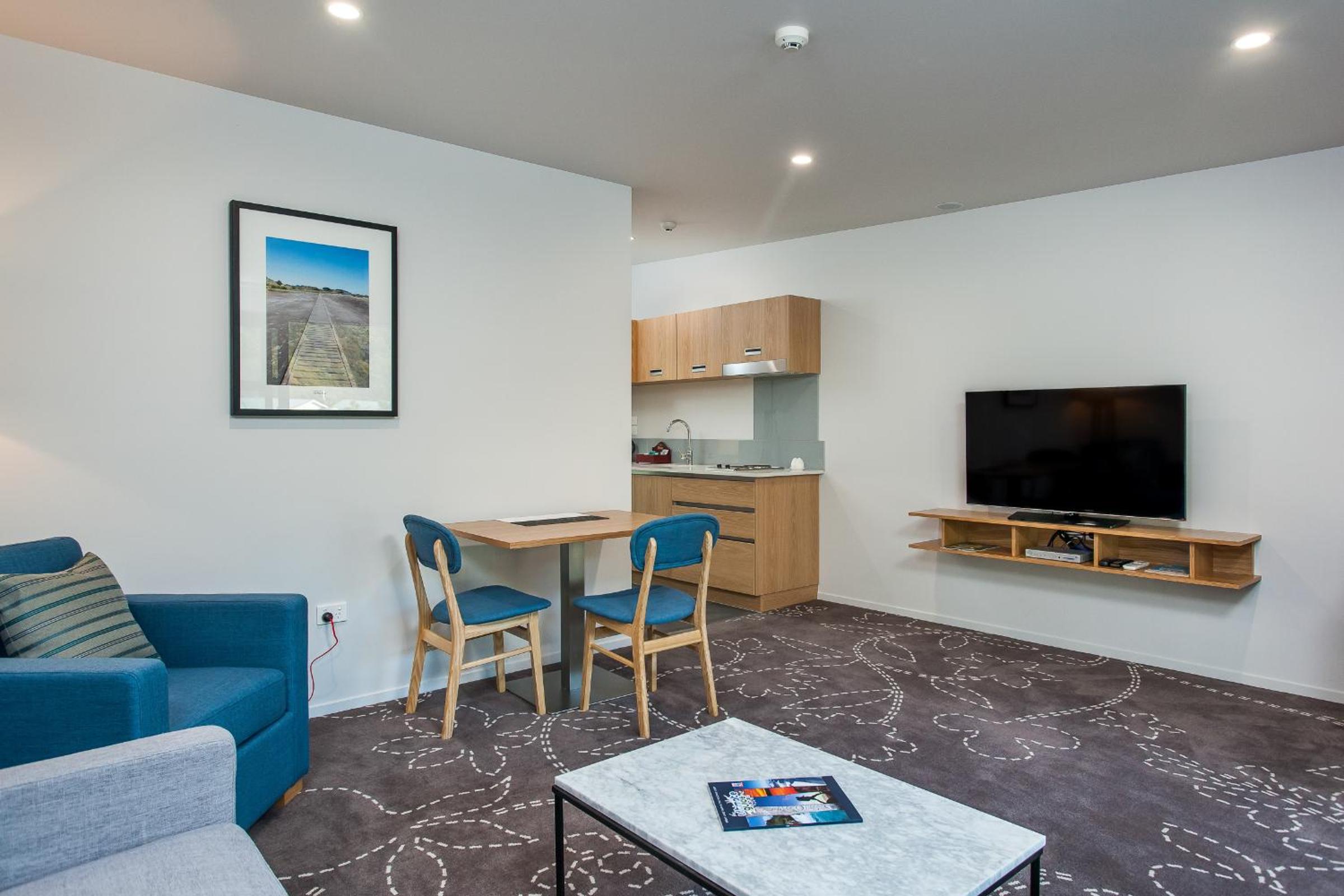 One-Bedroom Suite - Disability Access
