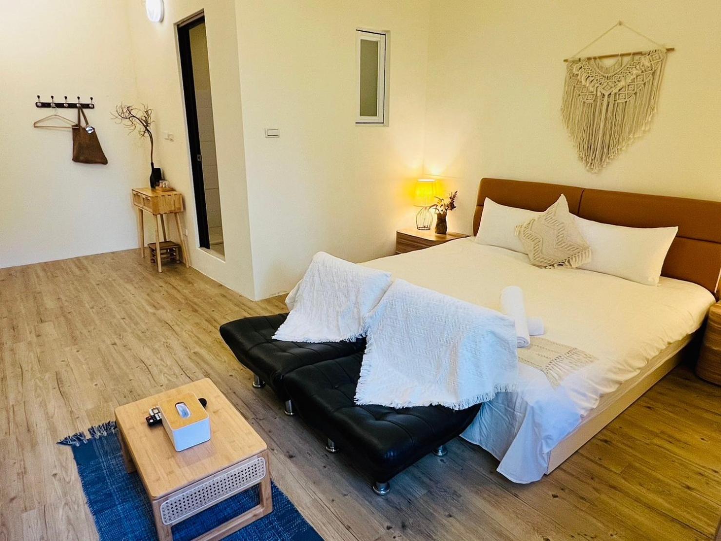 Double Room with Private Bathroom photo 3