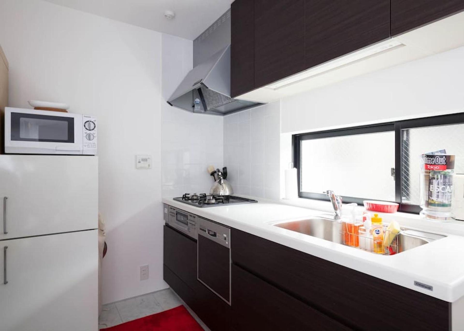 Three-Bedroom House photo 2