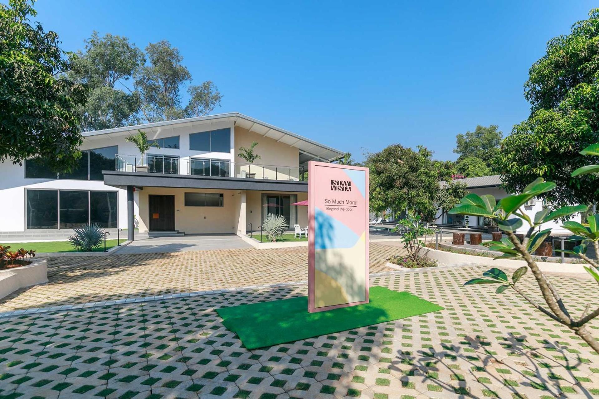 Three-Bedroom Villa photo 3