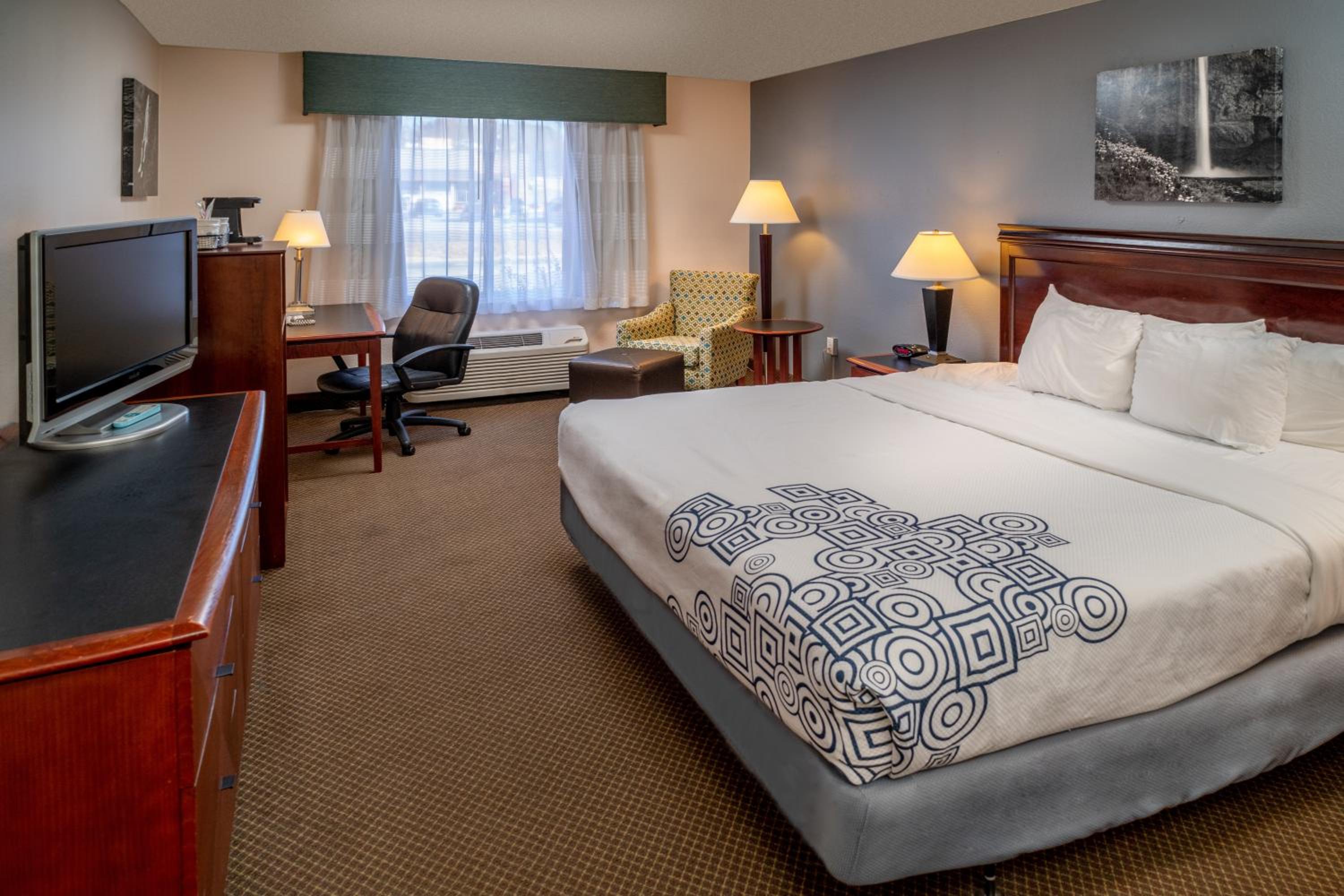 Rodeway Inn, Photo 2