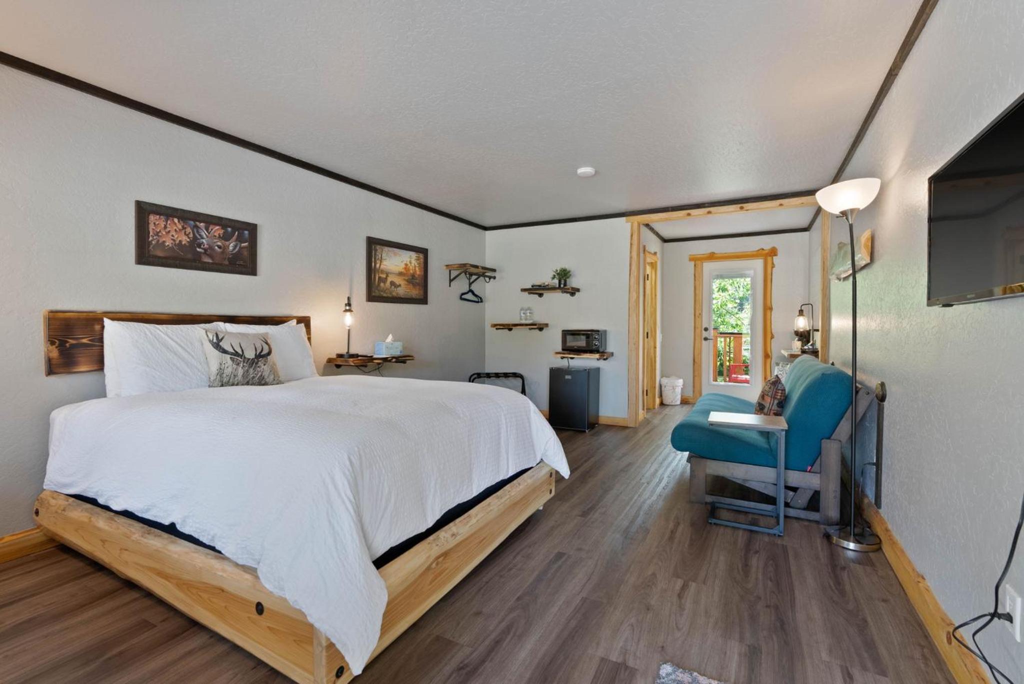 Whitetail Suite 2