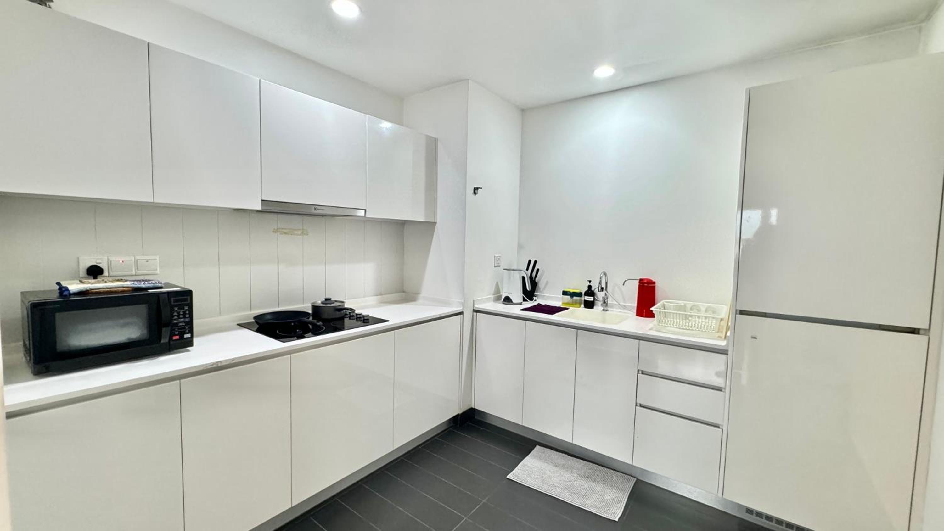 Two-Bedroom Apartment - Photo 8