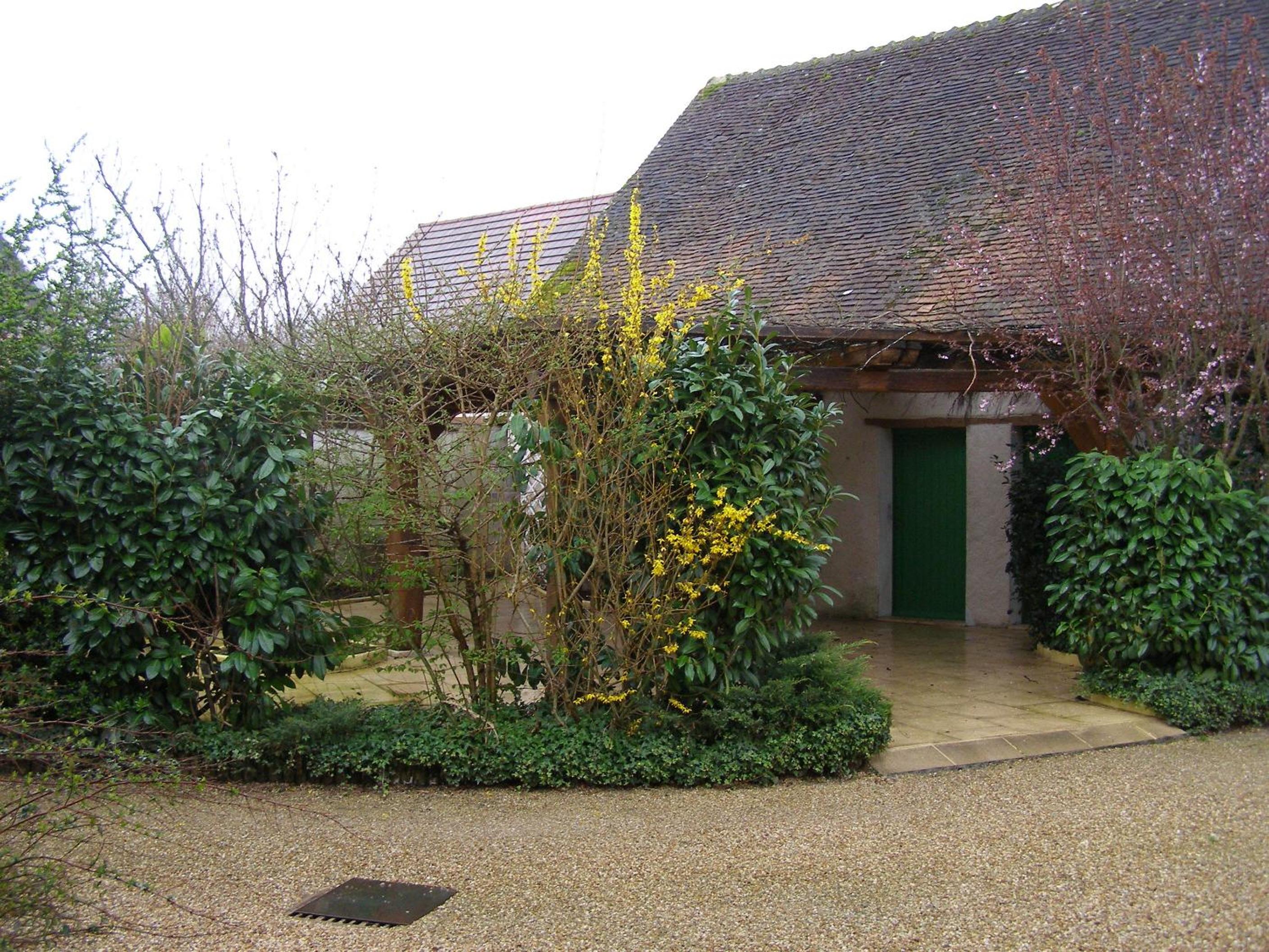 Double Room - Photo 8