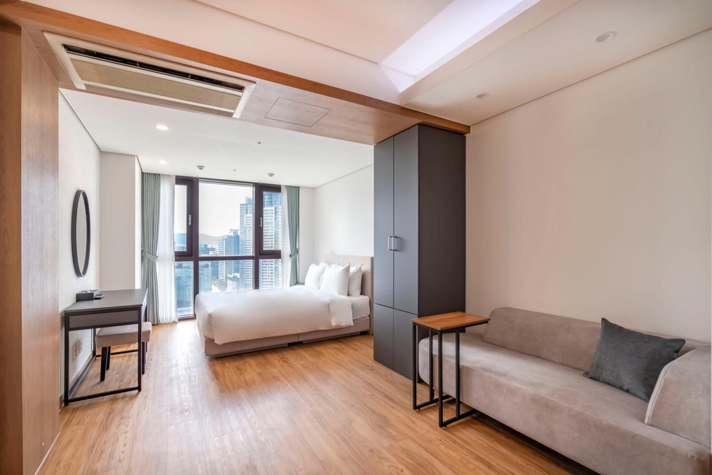 Deluxe Double Room - Photo 3