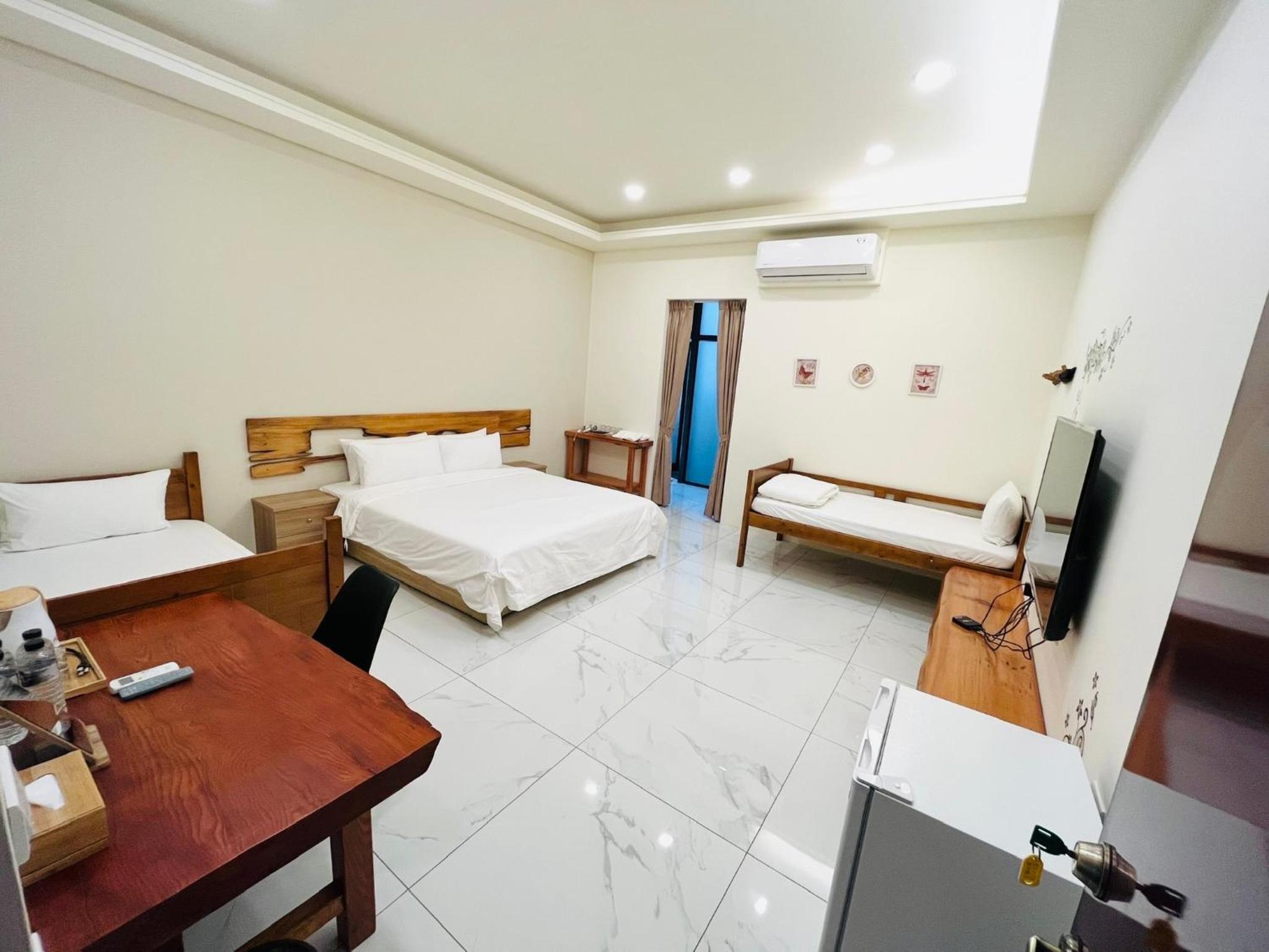 Quadruple Room with Garden View photo 2