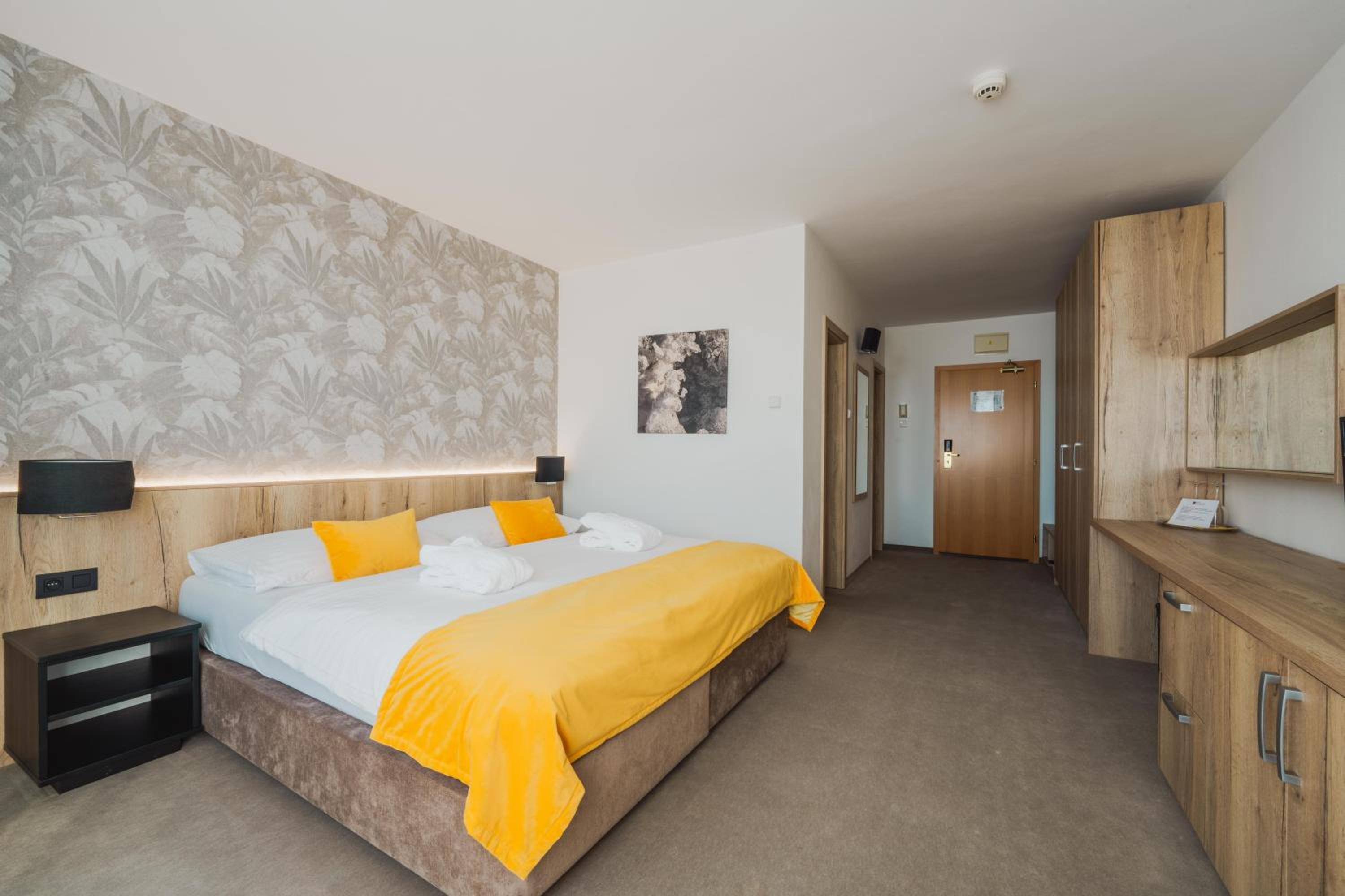 Double Room photo 3