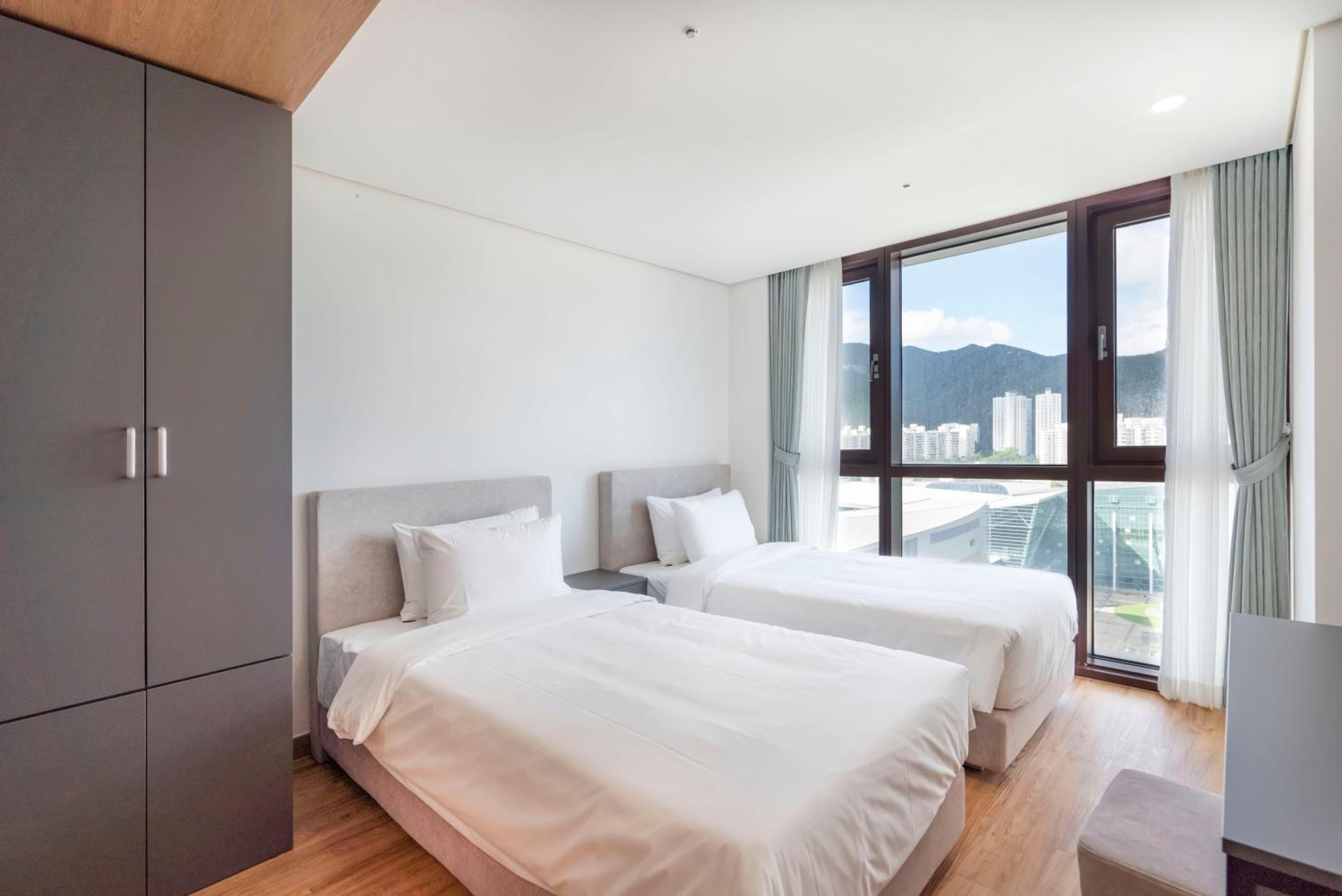 Deluxe Twin Room - Photo 1