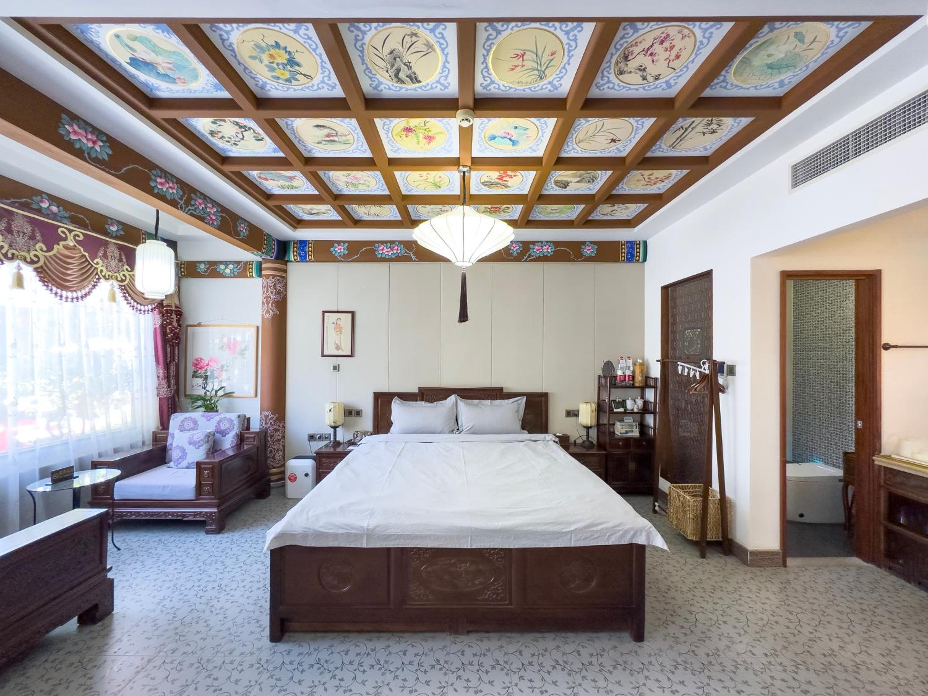 WS Deluxe King Room