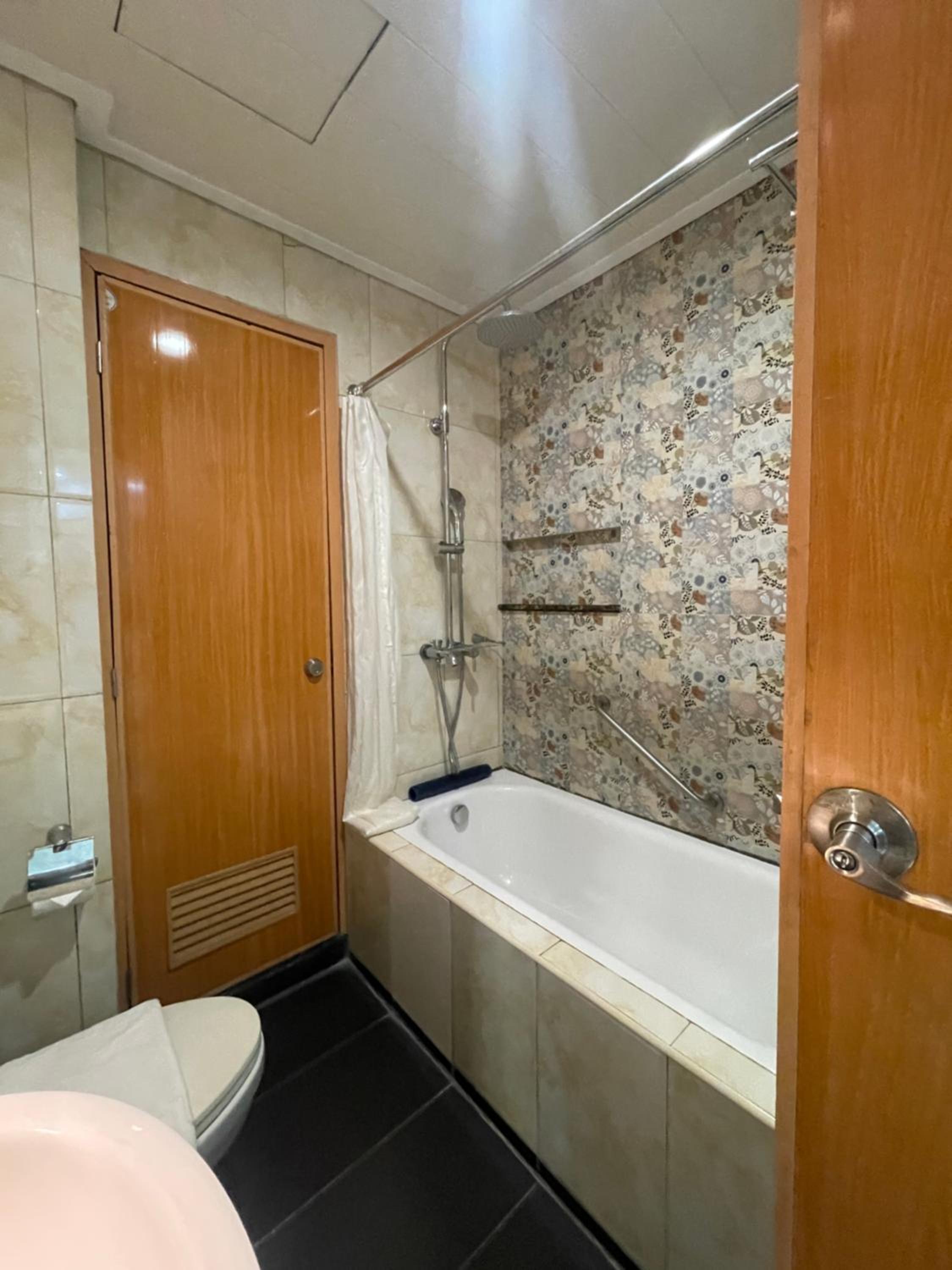 Deluxe Double Room - Photo 8