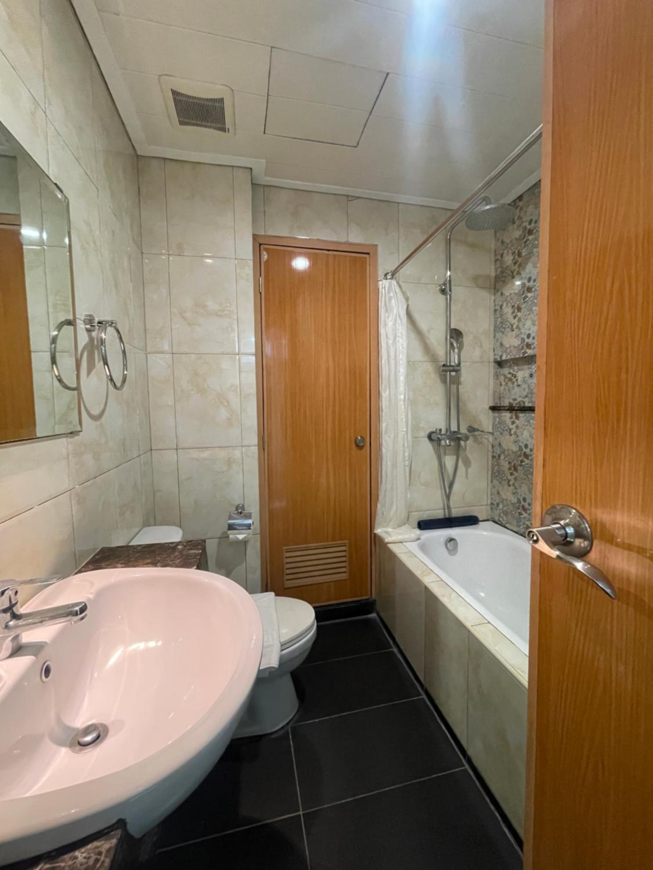 Deluxe Double Room - Photo 5