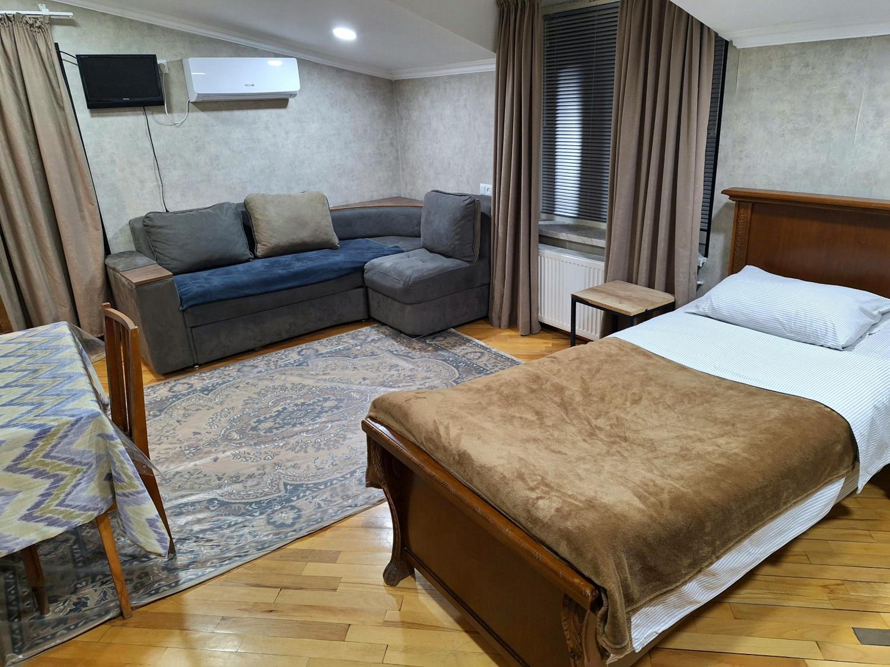 Twin Room with Balcony photo 3